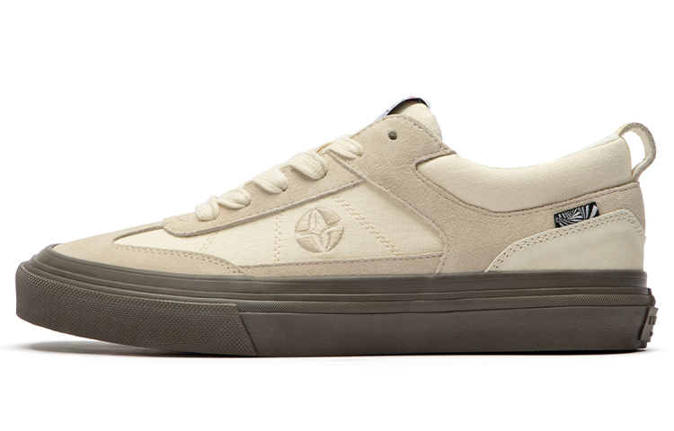 【代購】Vision Street Wear Chopper Wear-Resistant Support Low-Top Skateboard Shoes Unisex Ivory White
