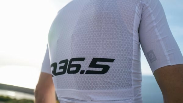 Q36.5 男款車衣白 Gregarius Pro Signature Jersey White