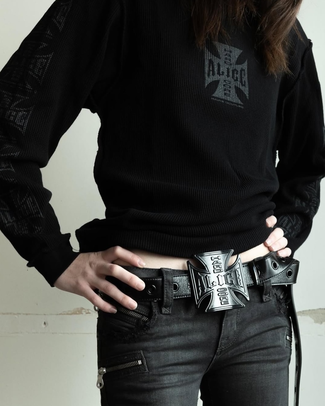 ALICE HOLLYWOOD Blistered Chopper Belt 皮帶