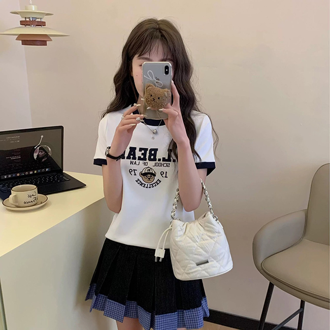25SS小熊領口配色短袖上衣-兩色預購