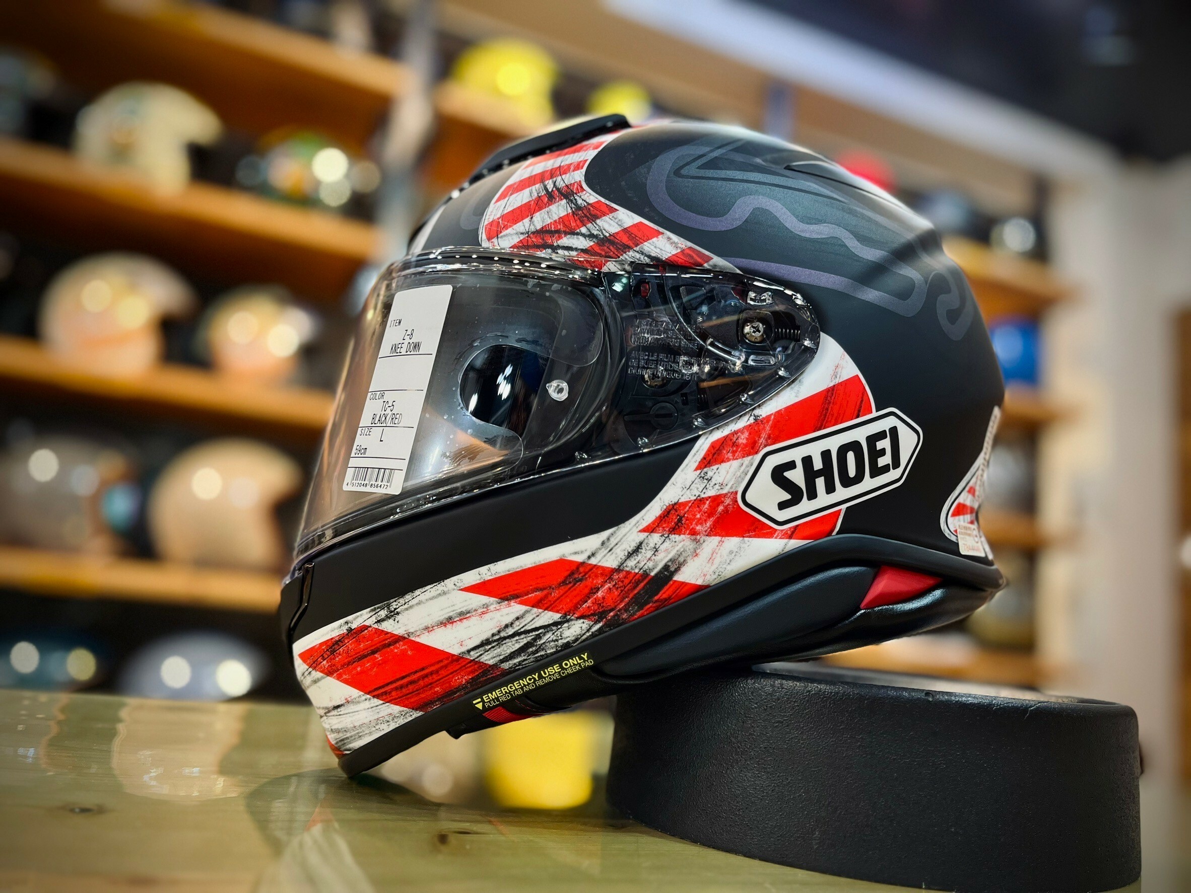 SHOEI Z-8 KNEE DOWN TC-5 全罩