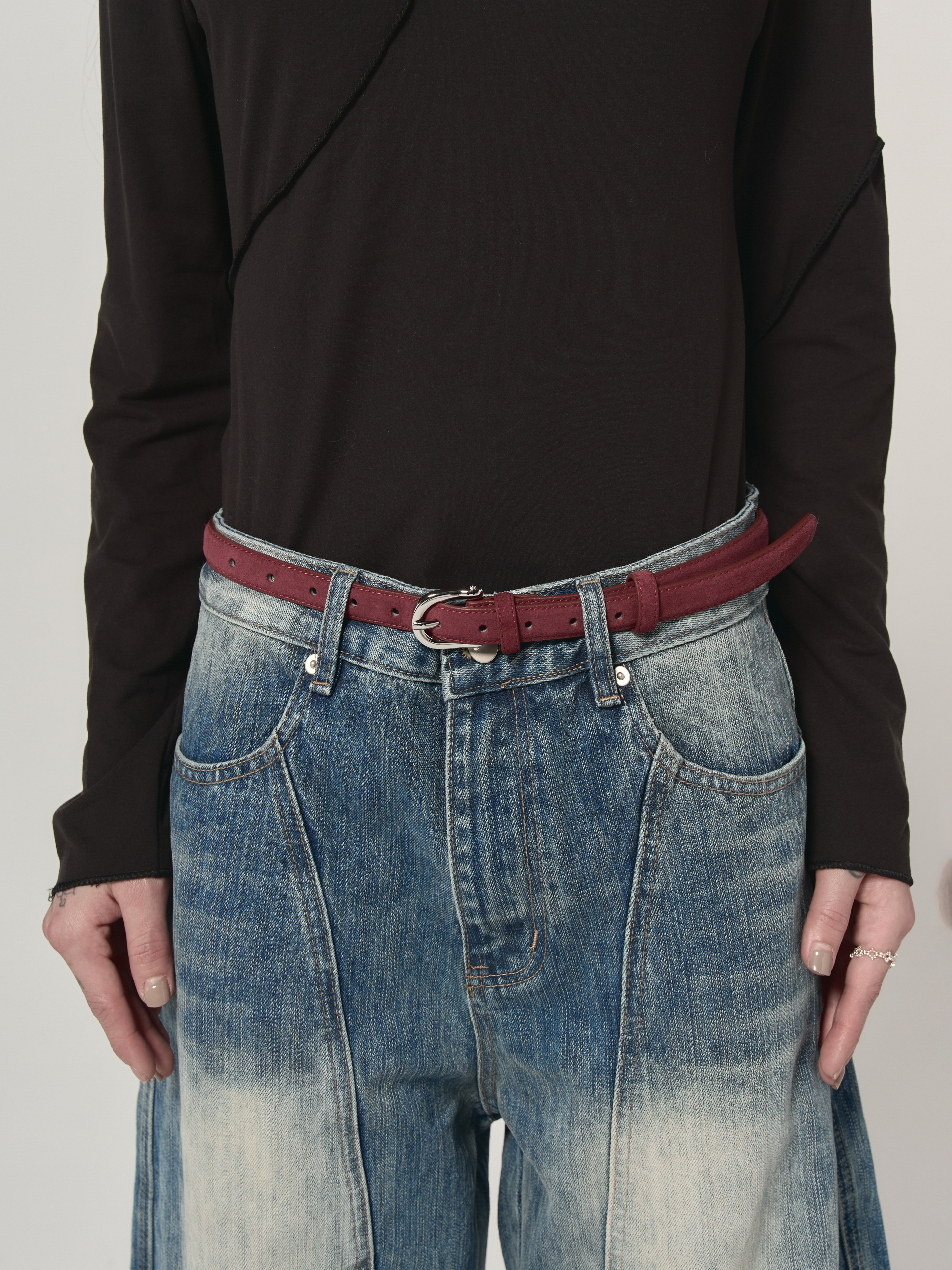 牛反絨皮霧面窄皮帶-紅