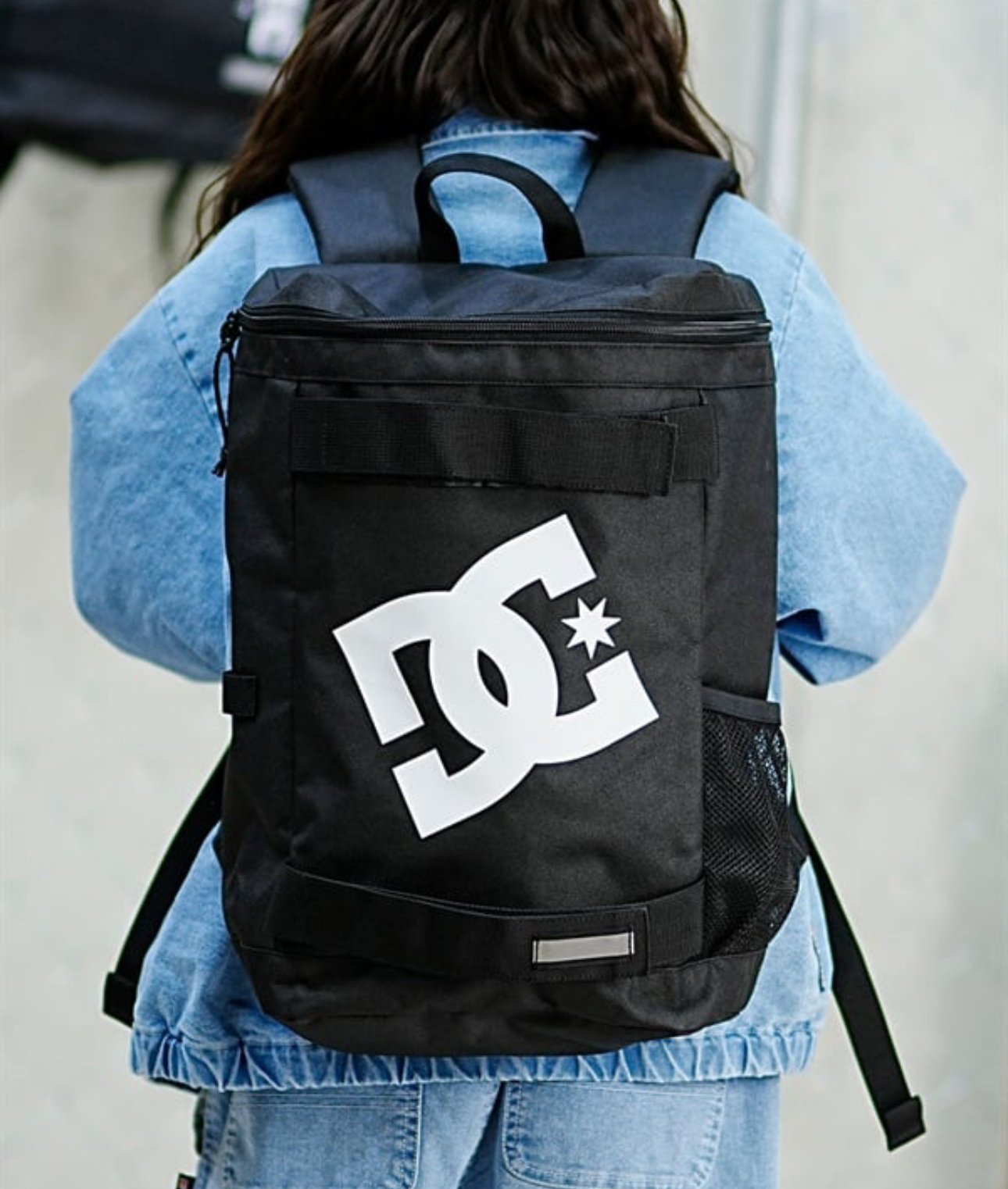 【日本預購】 J0205901 DC 學生雙肩包 18L