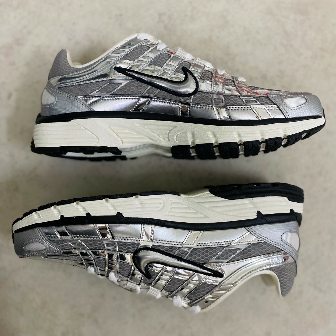 NIKE P-6000黑銀灰金屬液態銀休閒鞋 CN0149-001