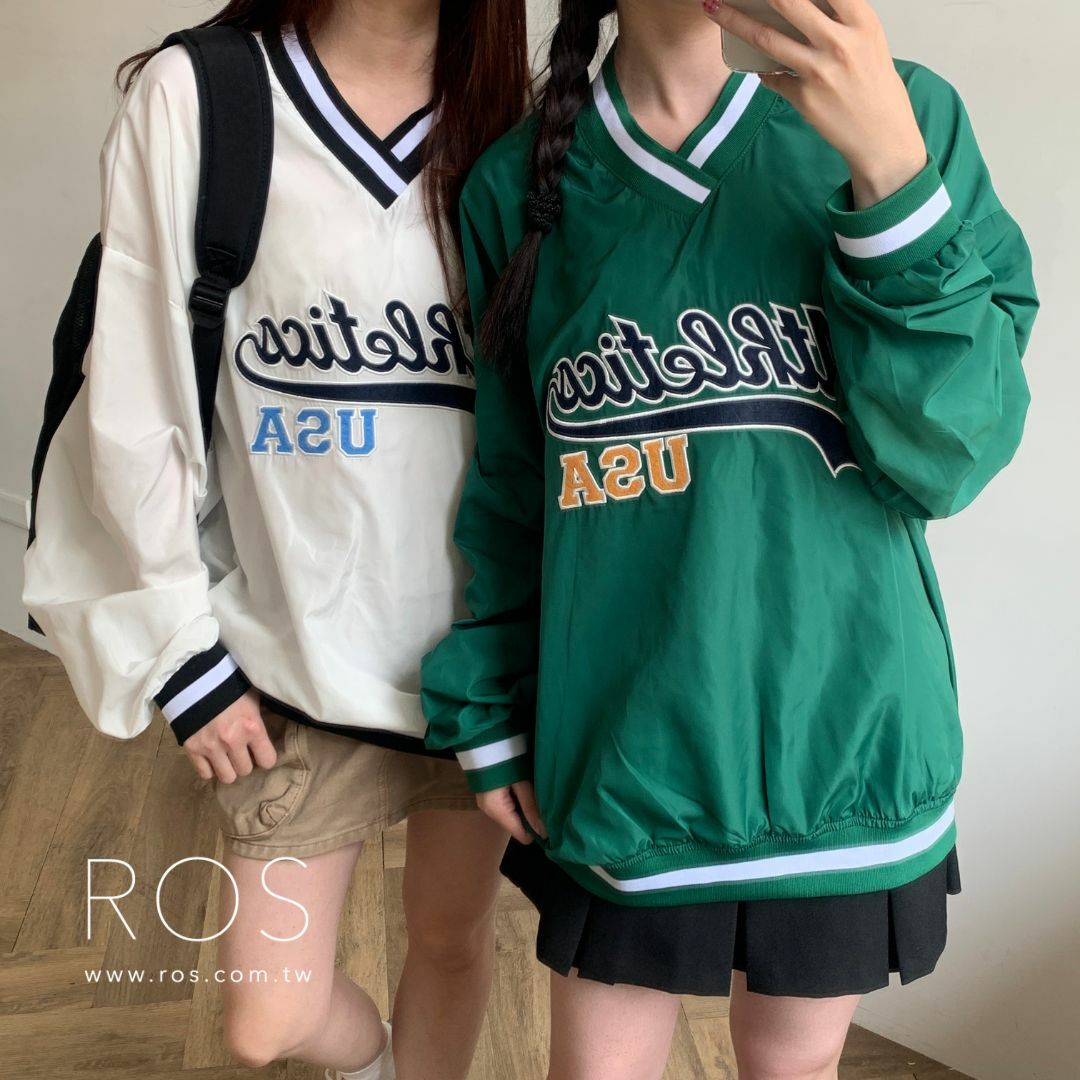 撞色V領美式刺繡 大學T (2colors)