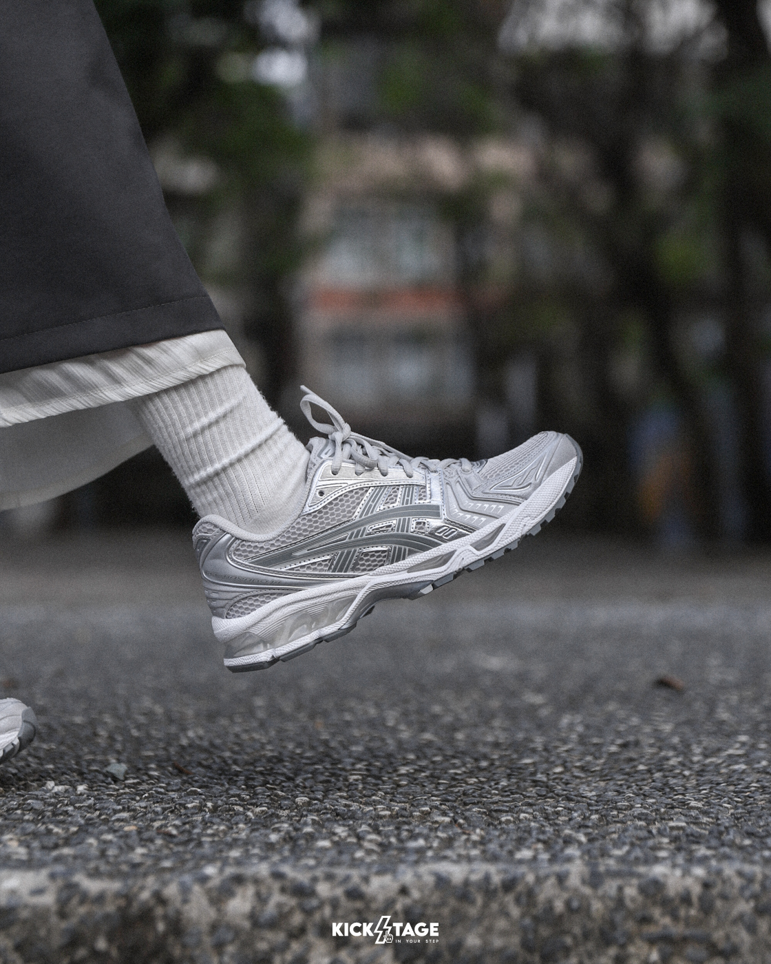 女鞋 ASICS GEL-KAYANO 14 'Cloud Grey Y2K銀色 老爹鞋 休閒跑鞋【1202A056-021】