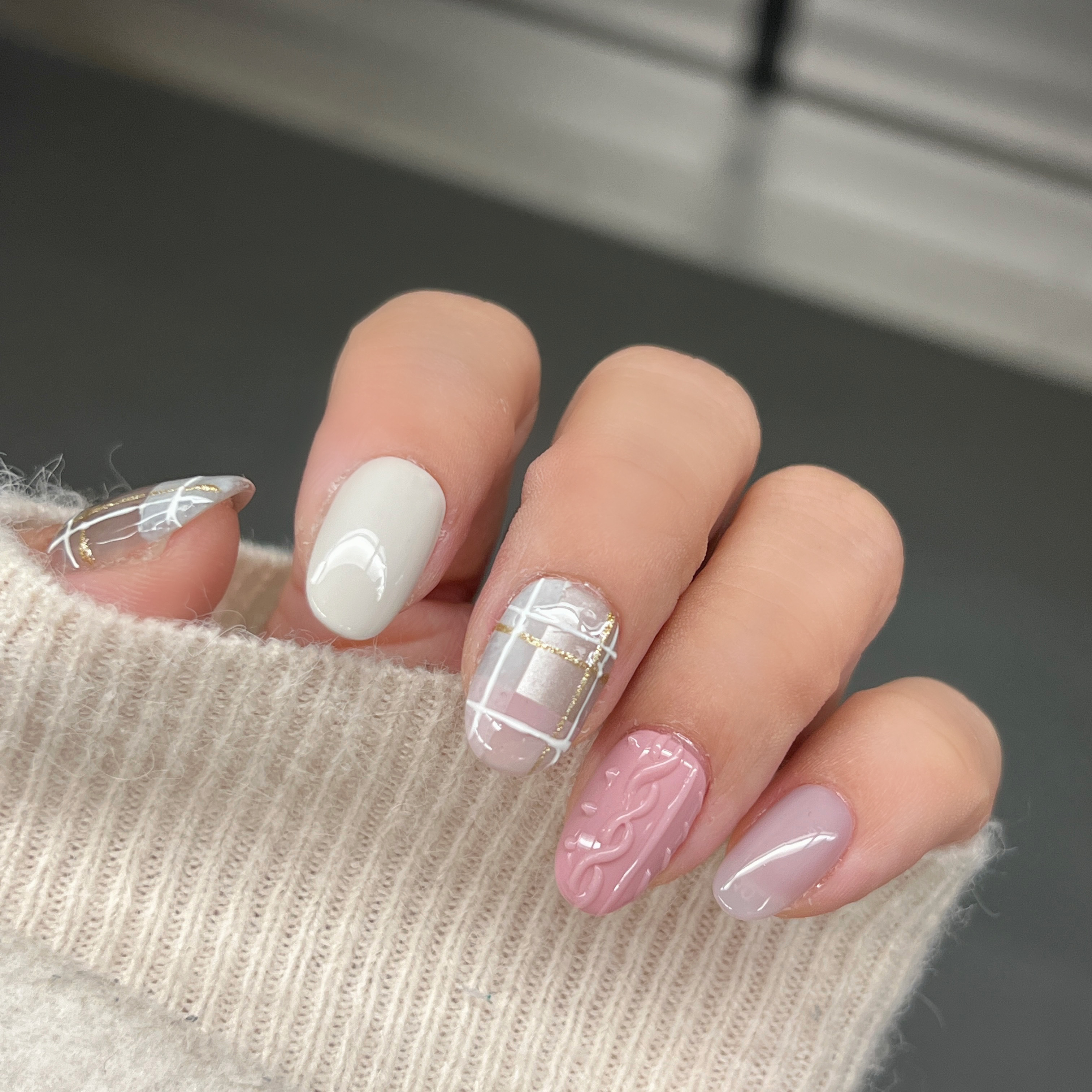 baby:nail ︳Pink sweater