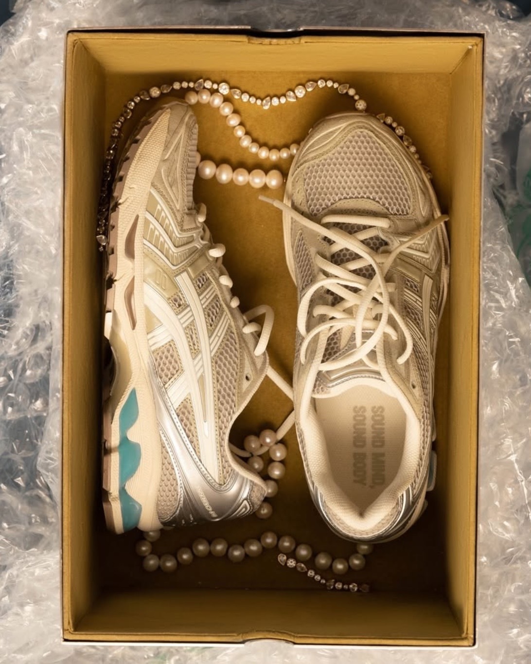 【Focus Store】預購 Juliana Salazar × Asics Gel-Kayano14 "Eucalyptus" 尤加利綠 1203a572-300