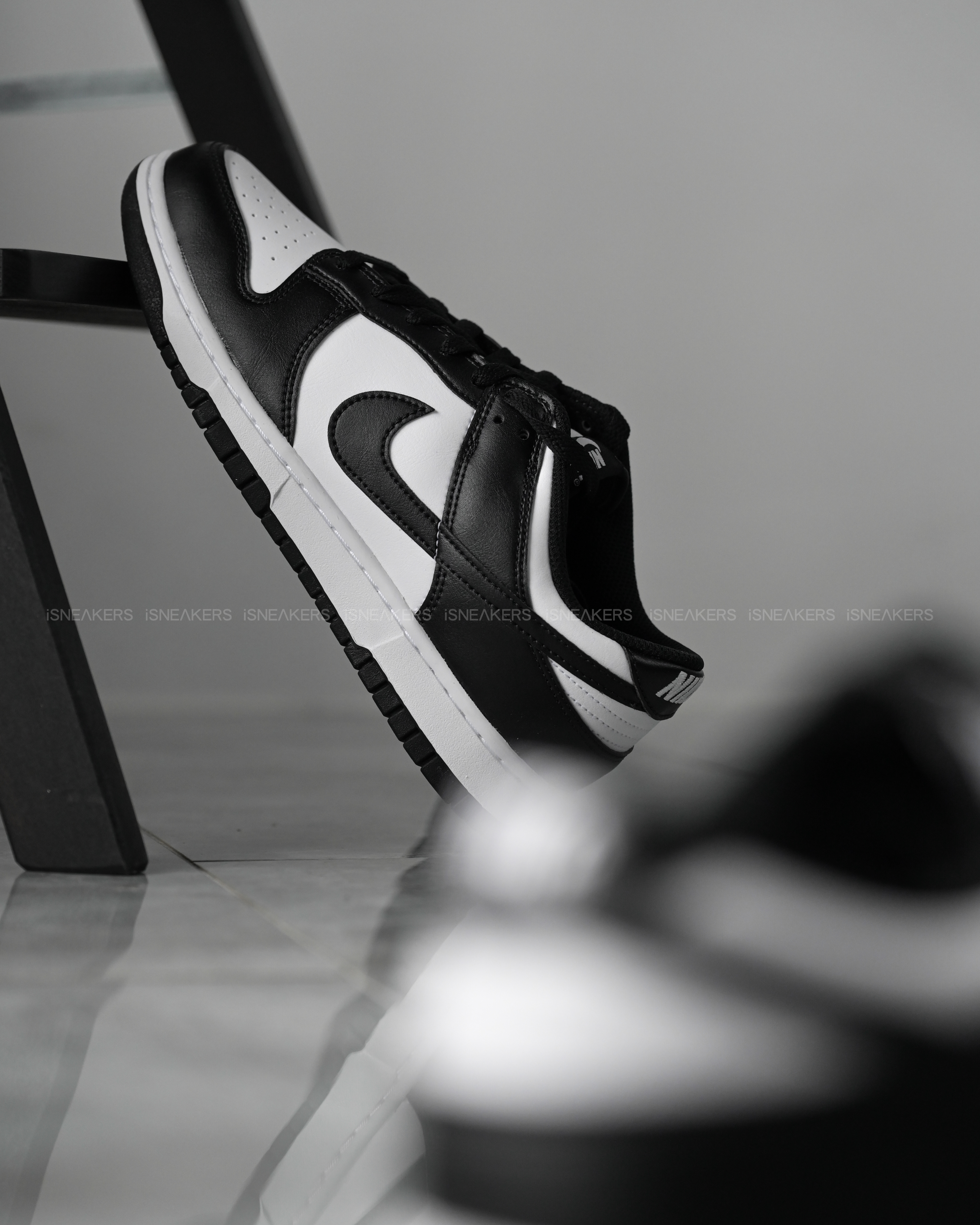 iSNEAKERS | Nike Dunk Low 