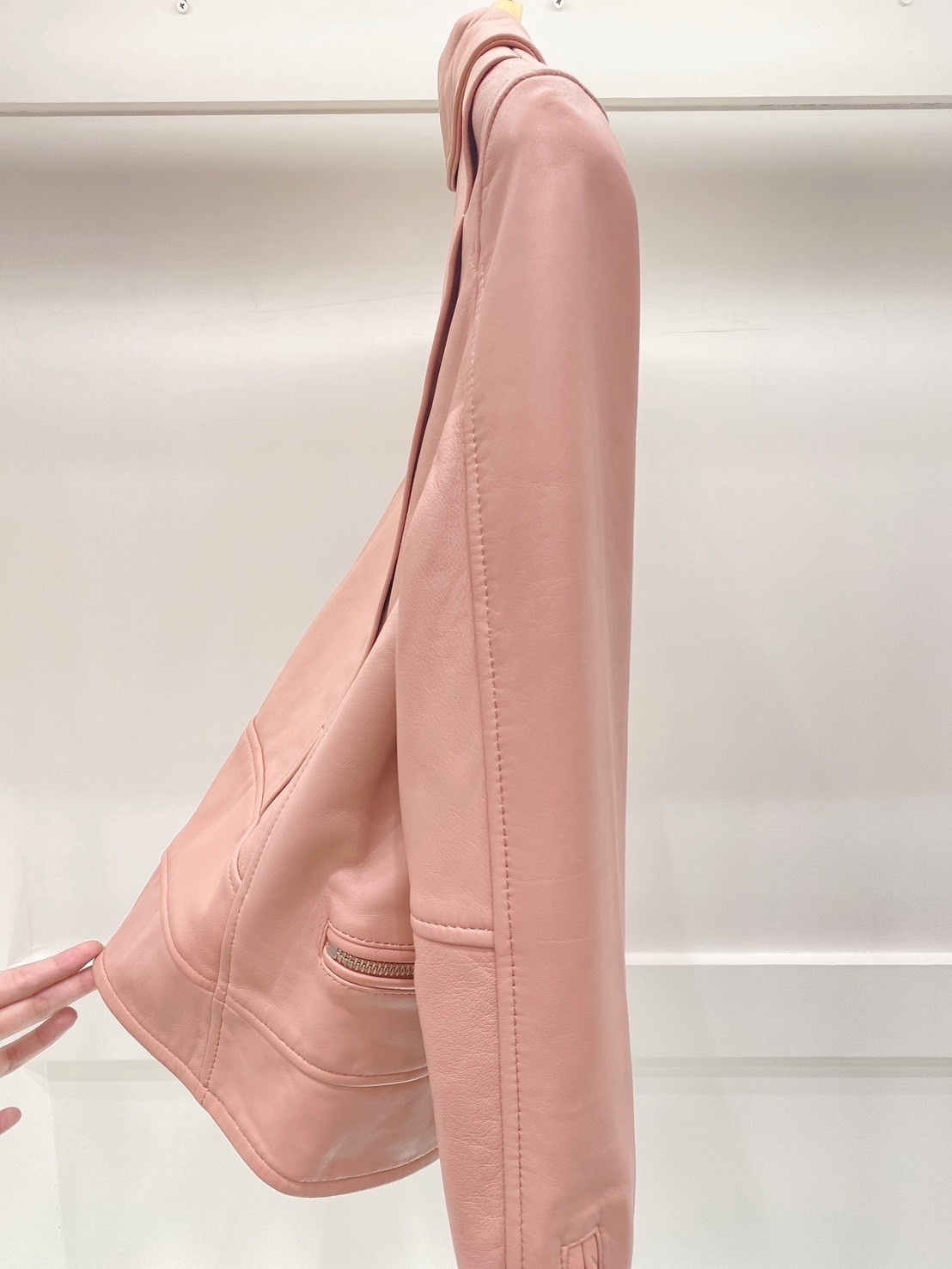 羊格設計師款皮衣