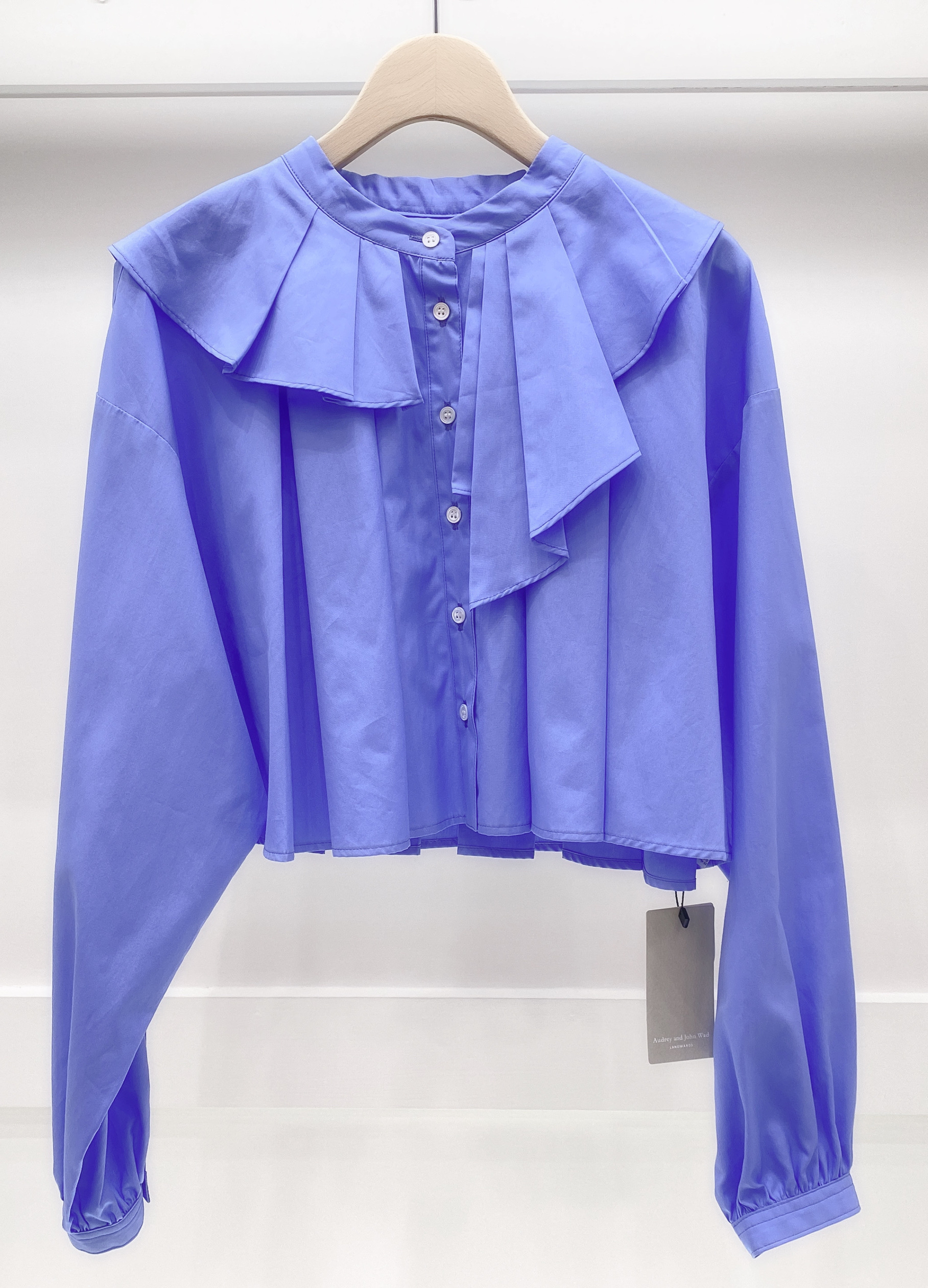 荷葉領短版襯衫