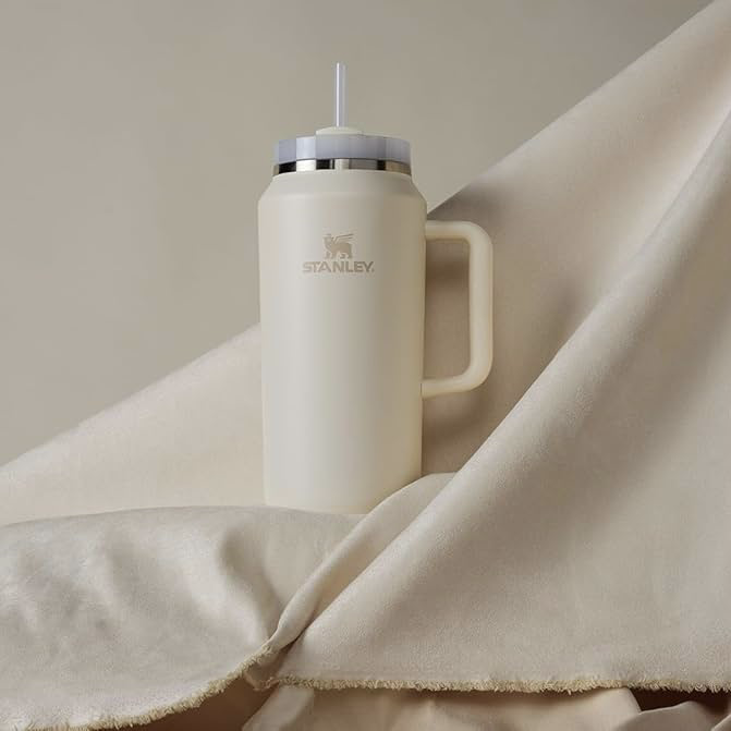 SELECT / Stanley 64oz Tumbler with handle and straw