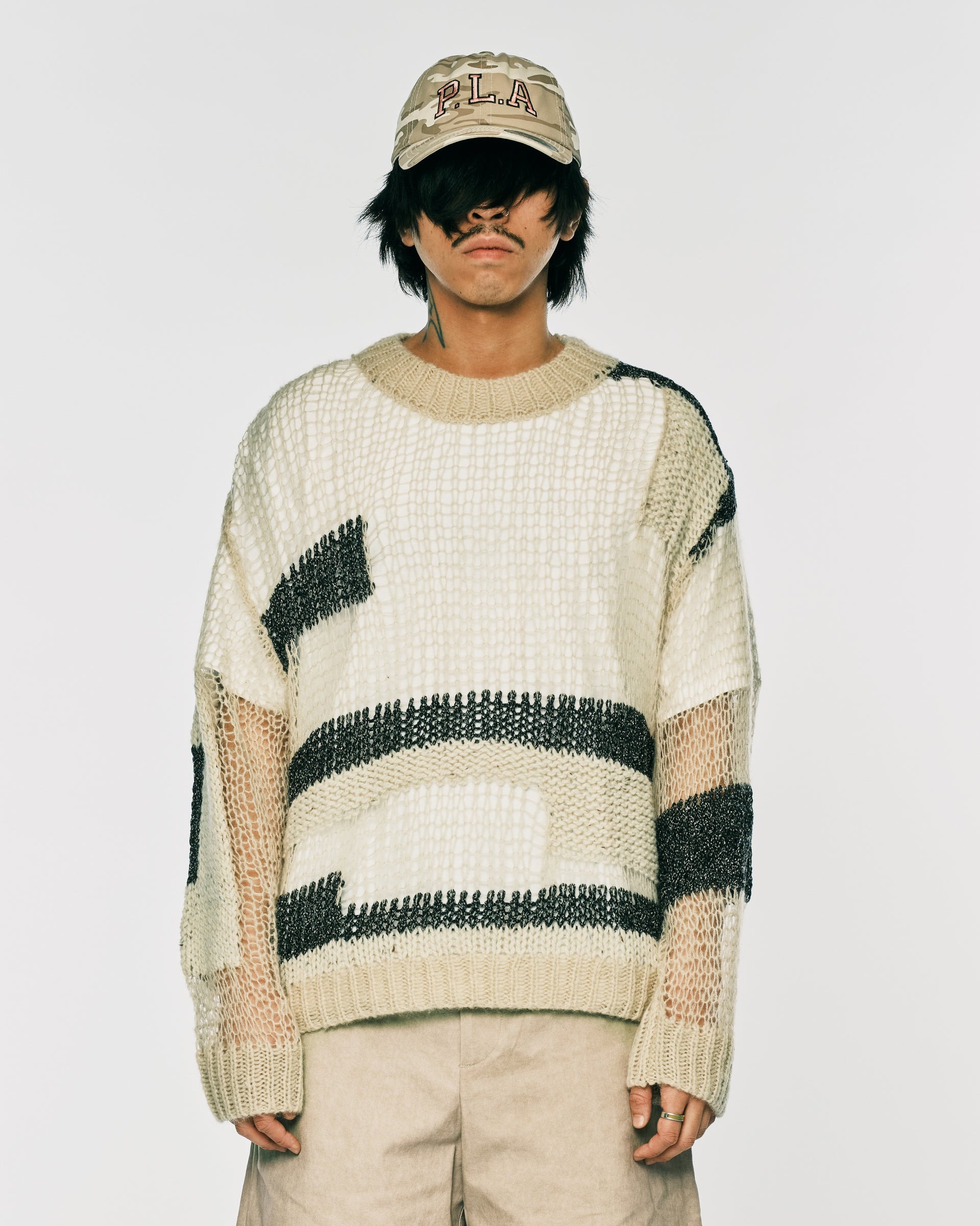 PLATEAU STUDIO / Draft knit sweater