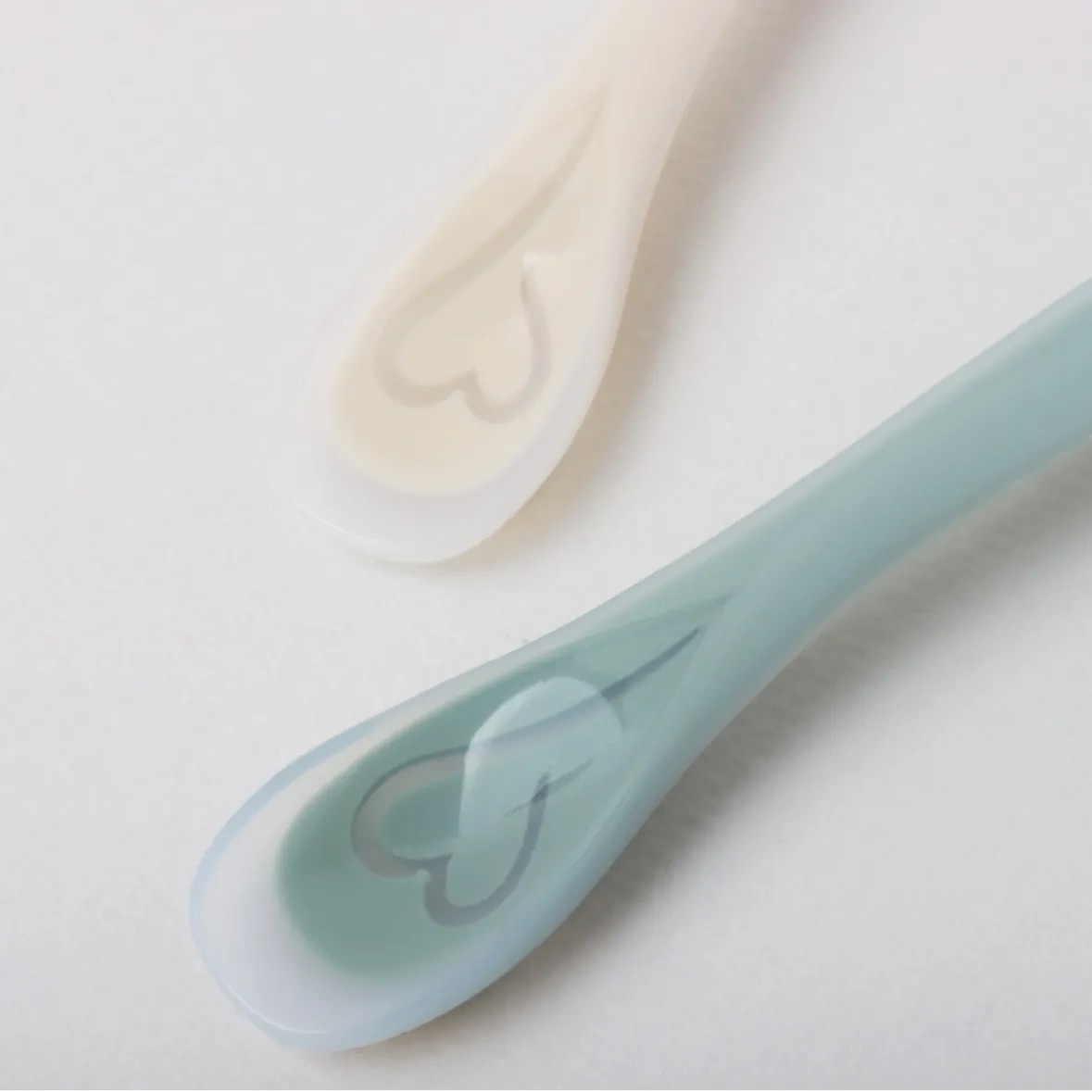 鉑金矽膠心型輔食勺