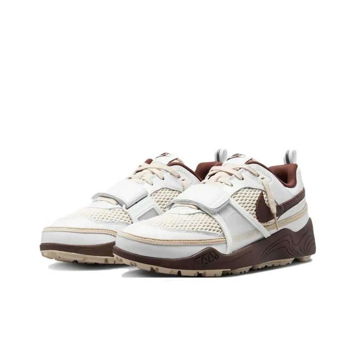 Travis Scott x Nike Zoom Field Jaxx 淺巧克力色 HQ3073-100