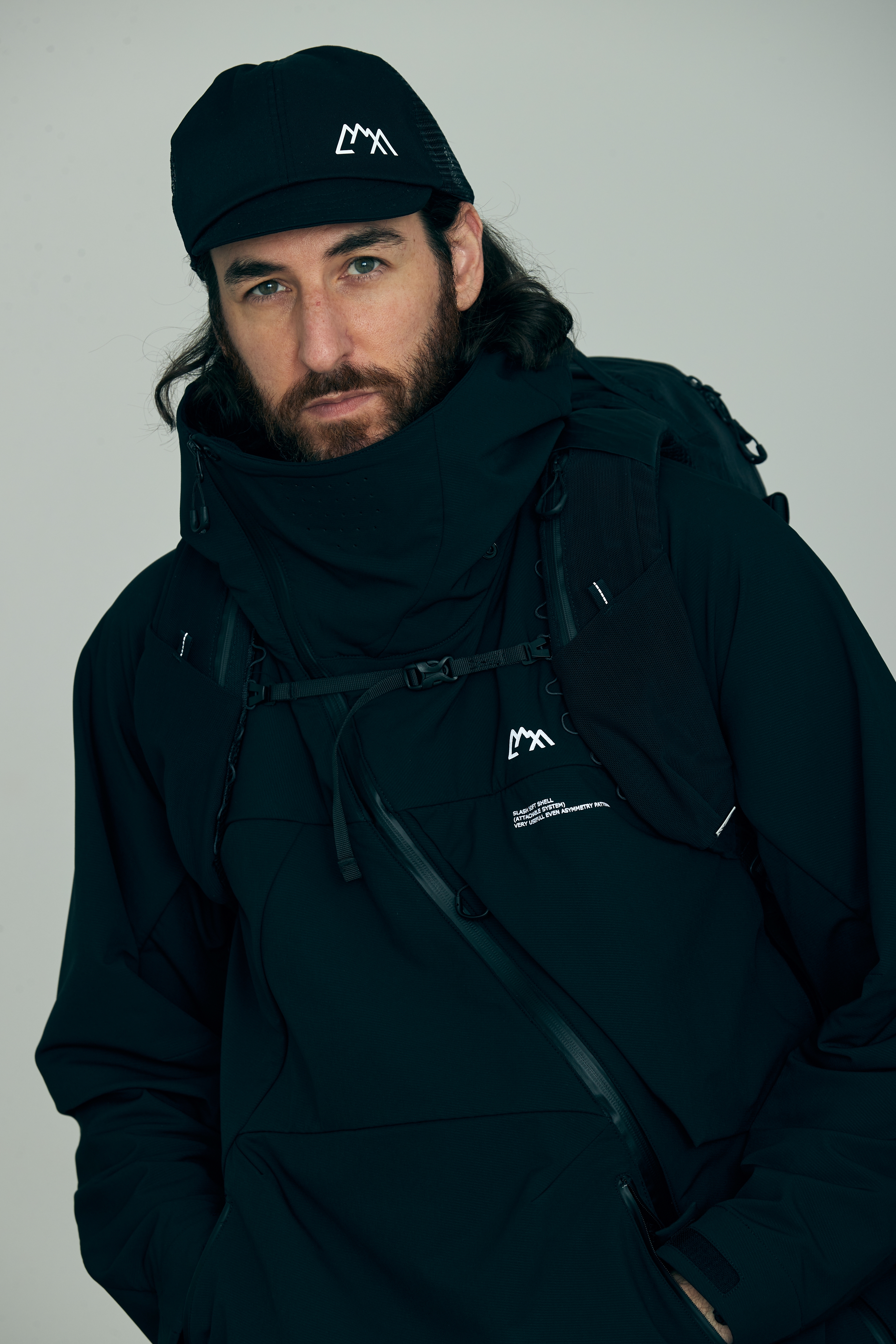 CMF OUTDOOR GARMENT SLASH SOFT SHELL CMF2501-J06C BLACK