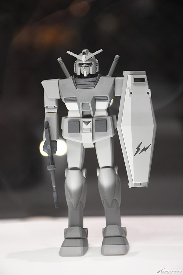 GUNDAM 45週年紀念x 藤原浩設計RX78FRGMT GUNDAM 高達