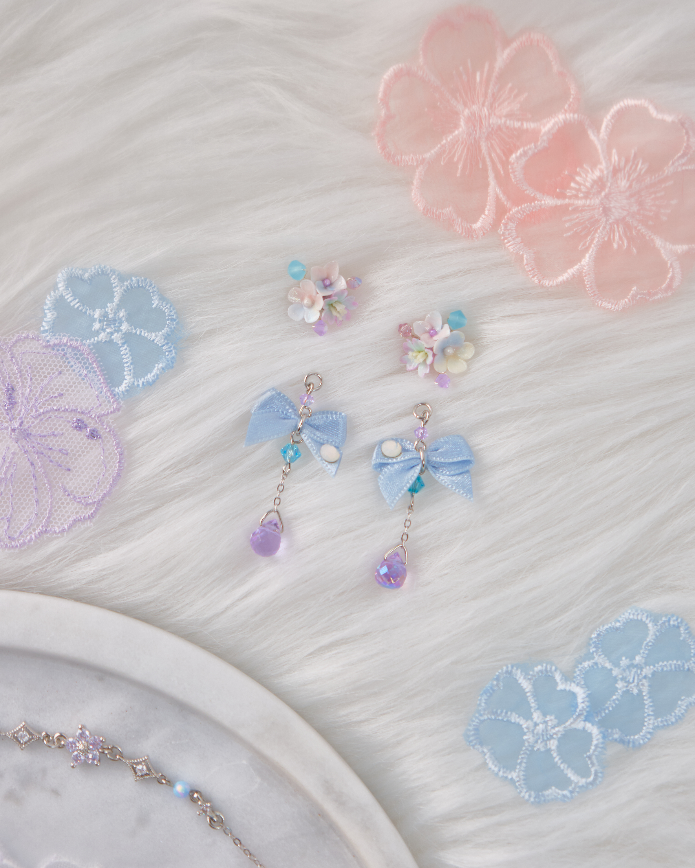 11697 Valentine Set - Earrings and Bracelet