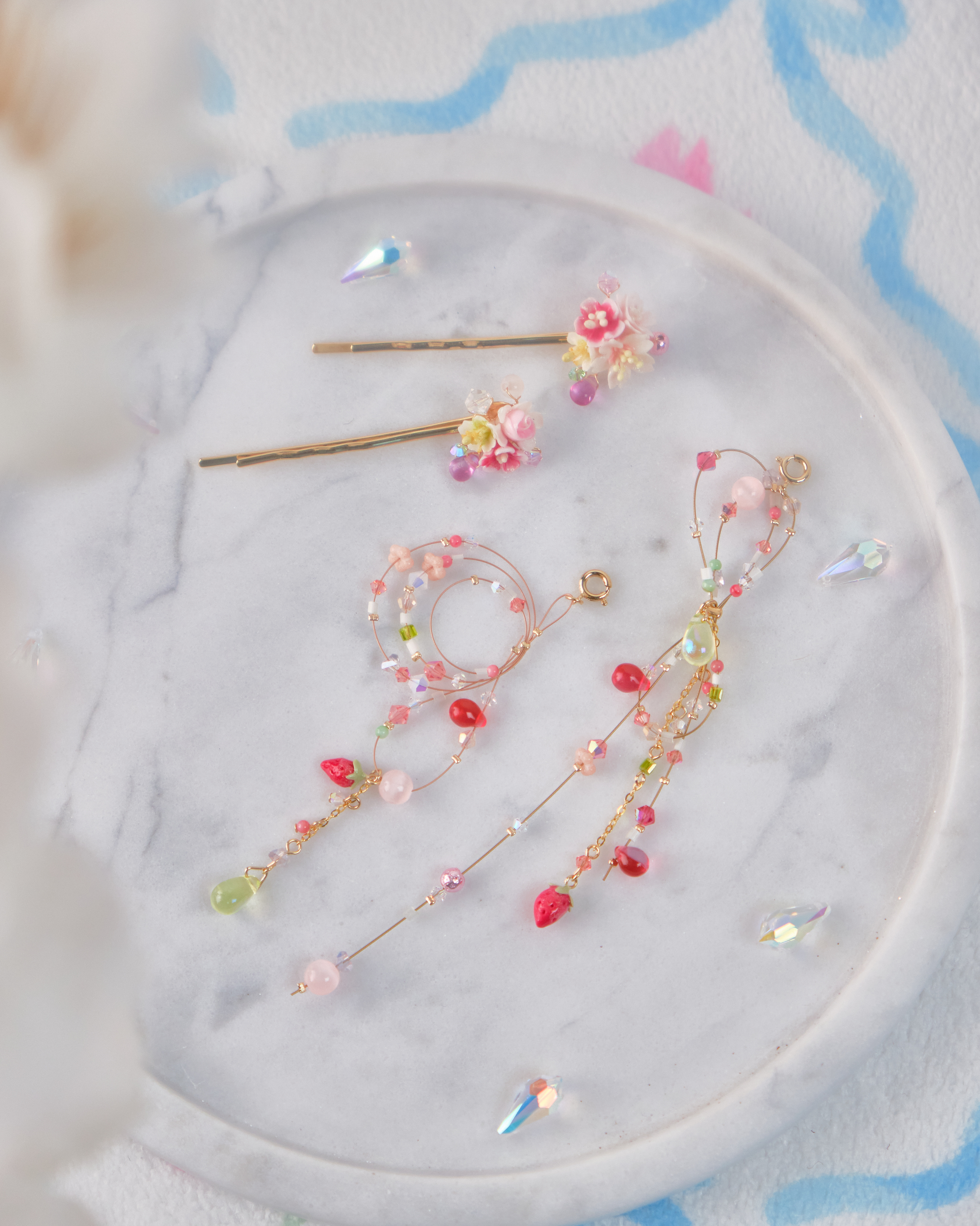 11716 蜻蜓點水串珠吊墜髮夾套裝