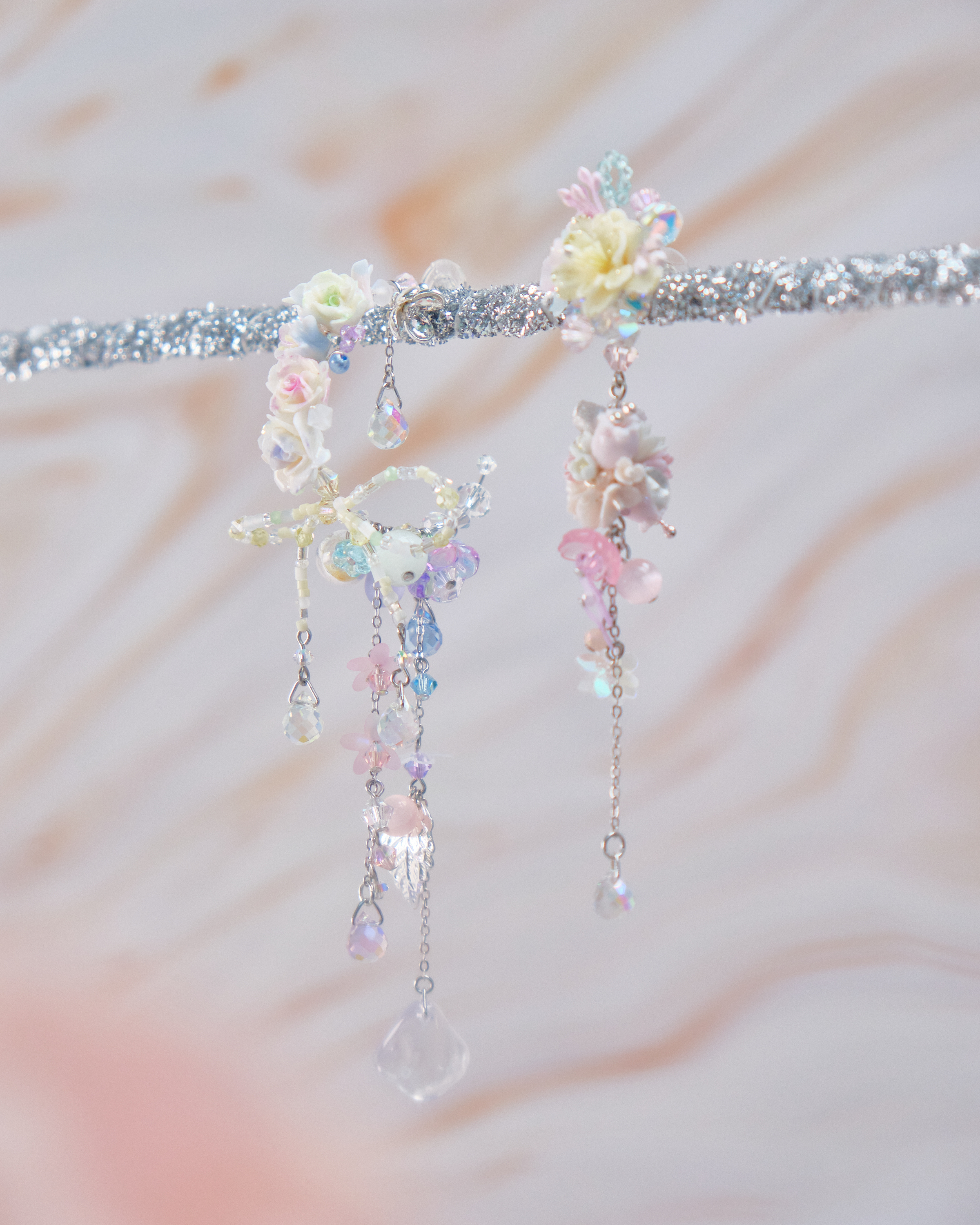 11741 重工不對稱C字兩用花球耳環