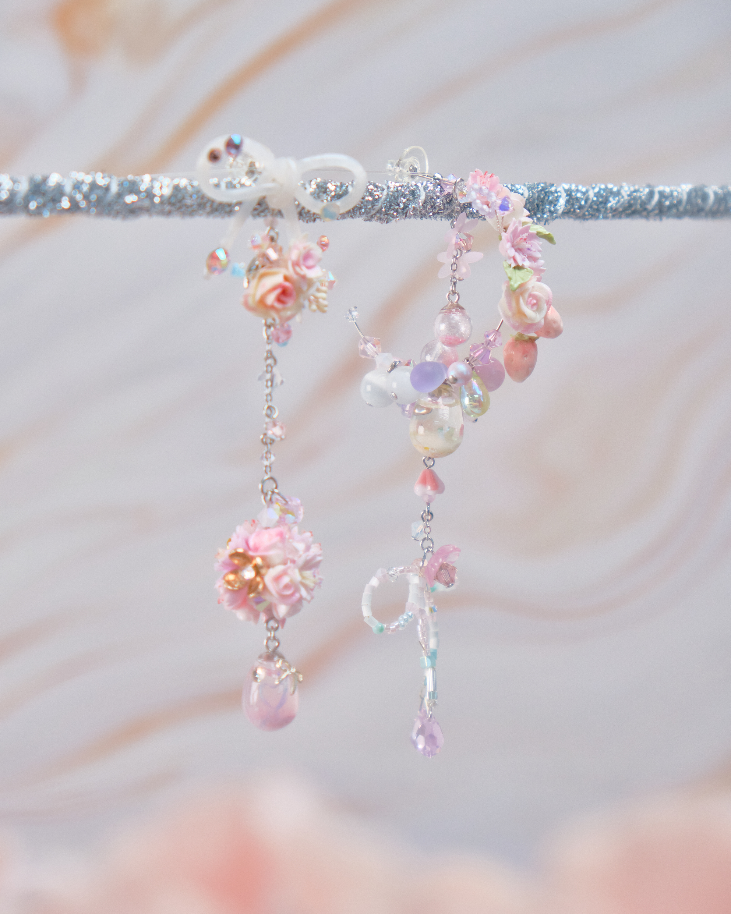 11744 重工不對稱C字兩用花球耳環