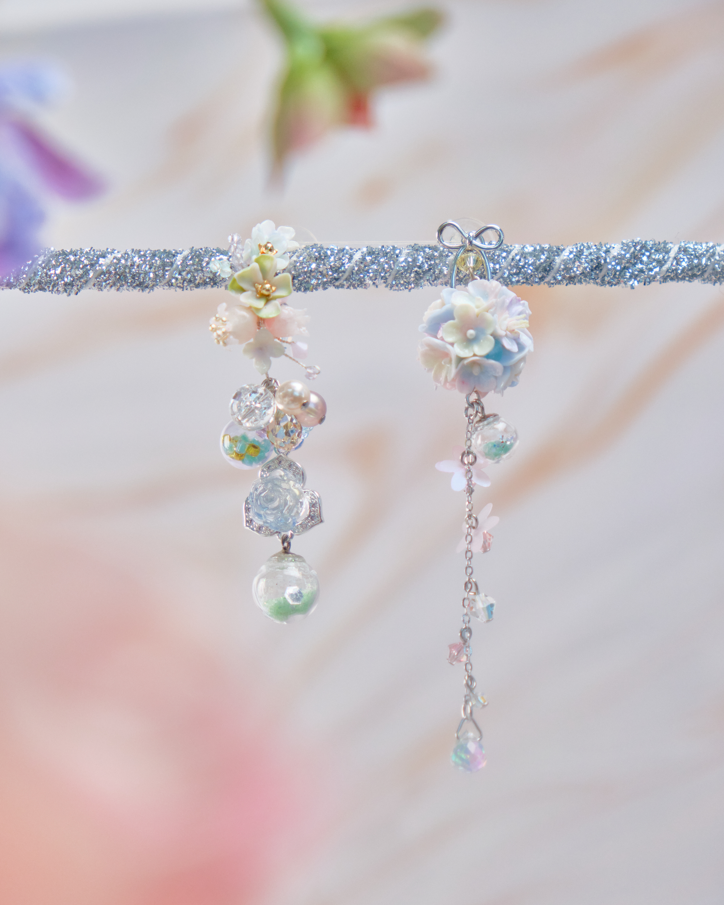 11747 重工不對稱C字兩用花球耳環