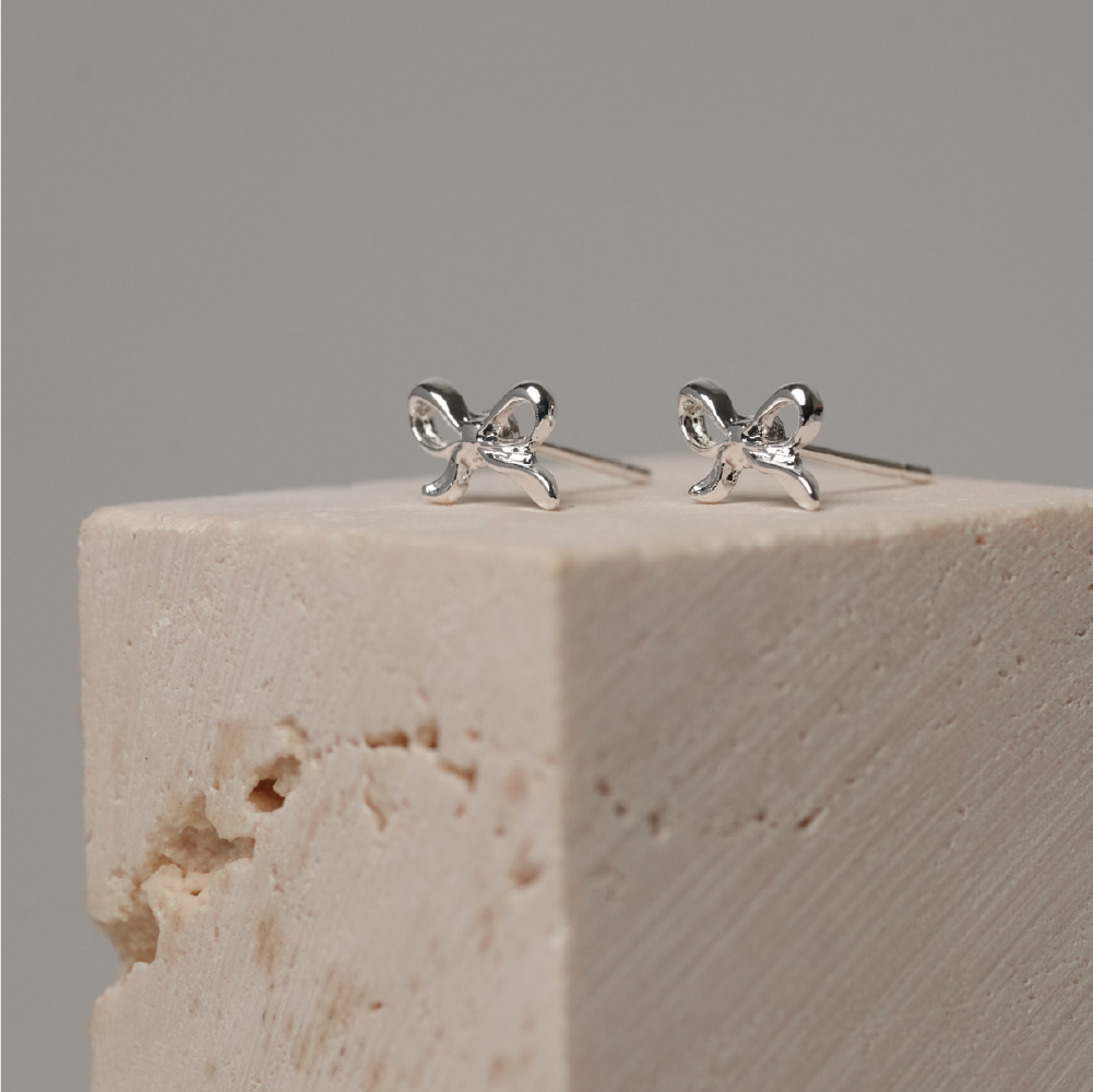 蝴蝶結純銀耳針