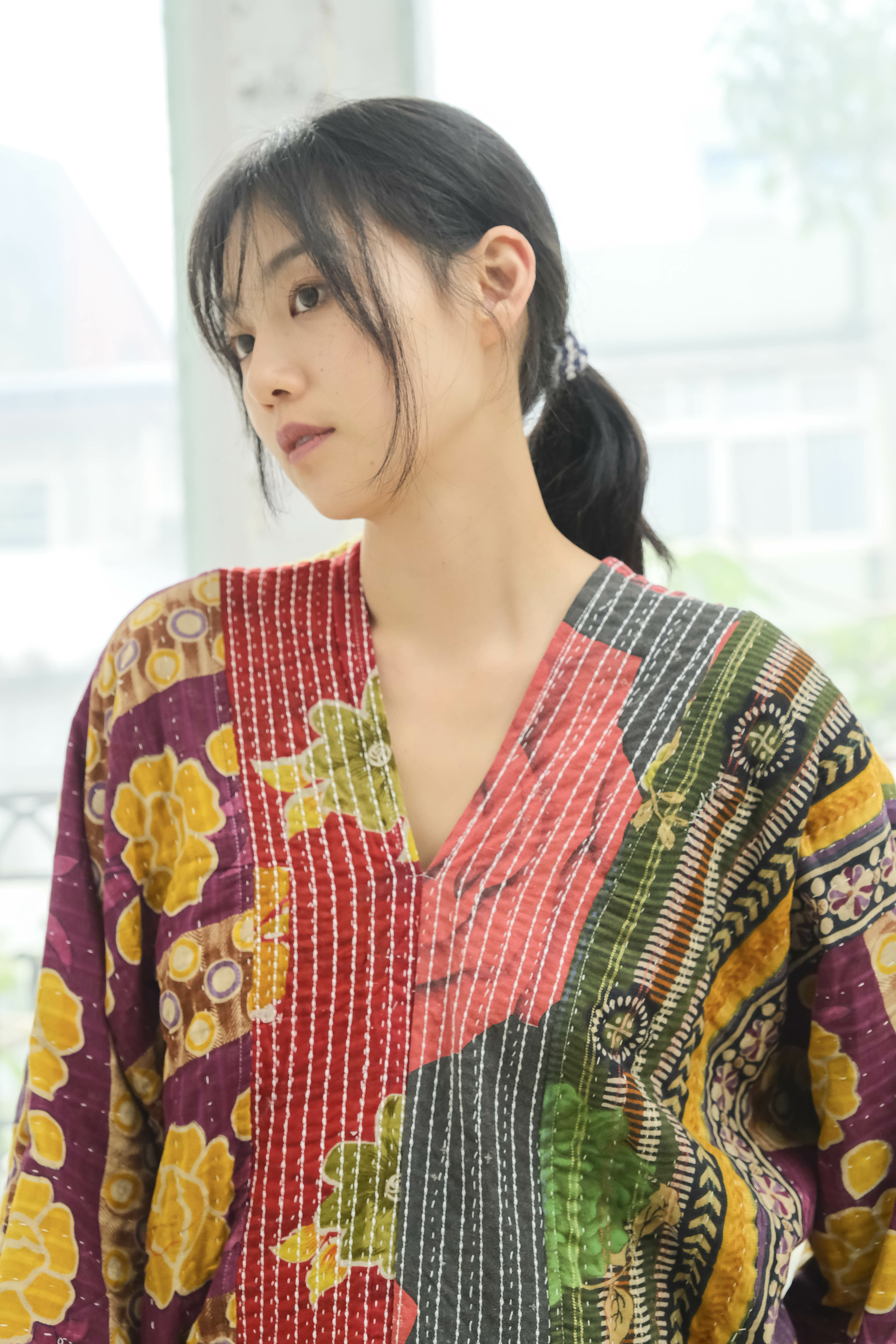 坎塔刺繡前後V領長袖上衣 花道 - B
