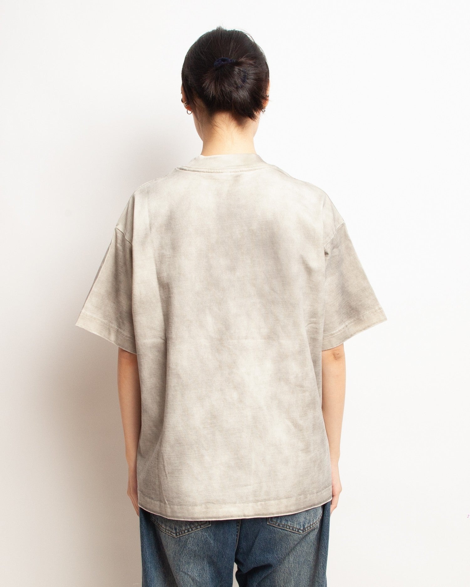 PLATEAU STUDIO / Hand draw logo tee - Dirty beige