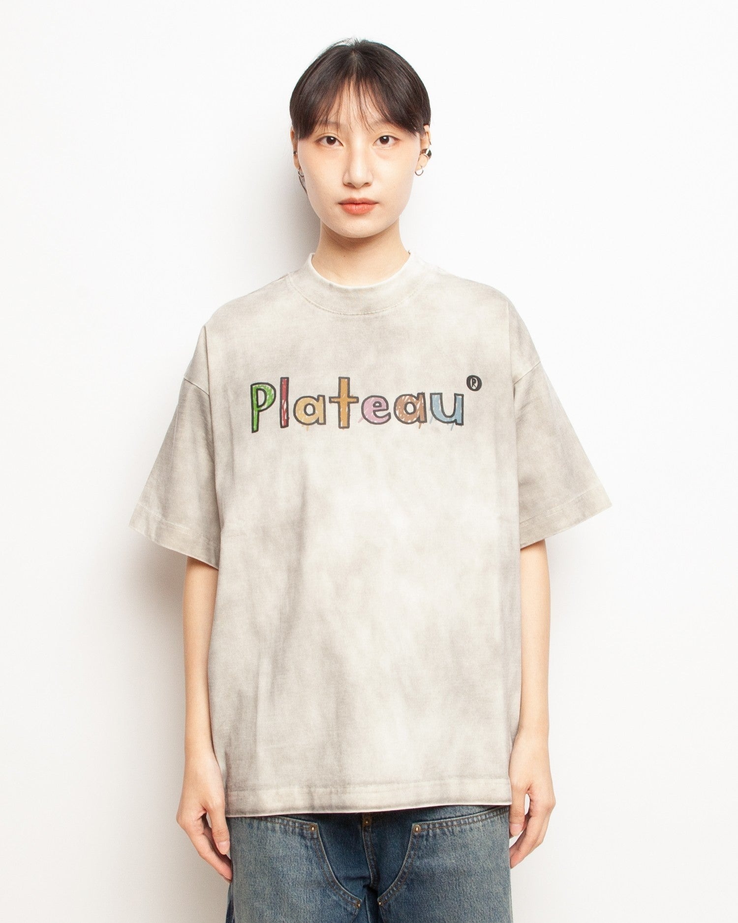 PLATEAU STUDIO / Hand draw logo tee - Dirty beige
