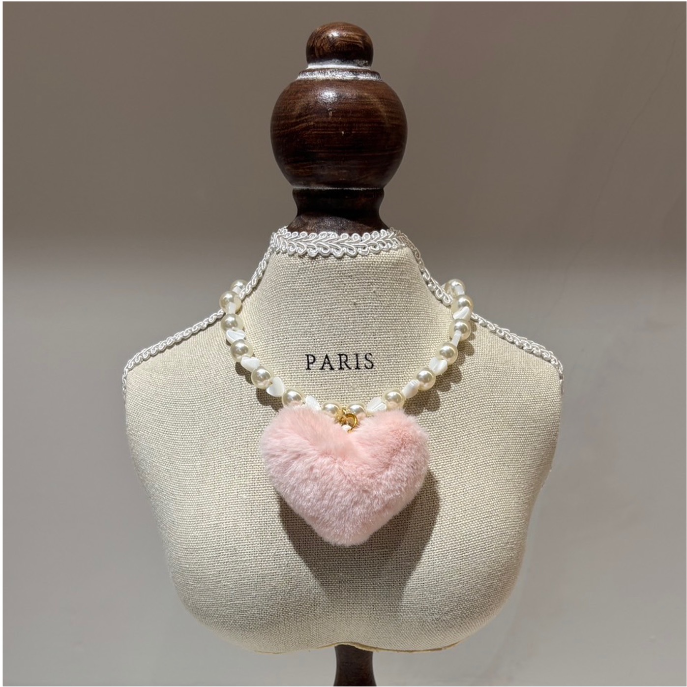 Salon de Peony 毛毛愛心項鍊