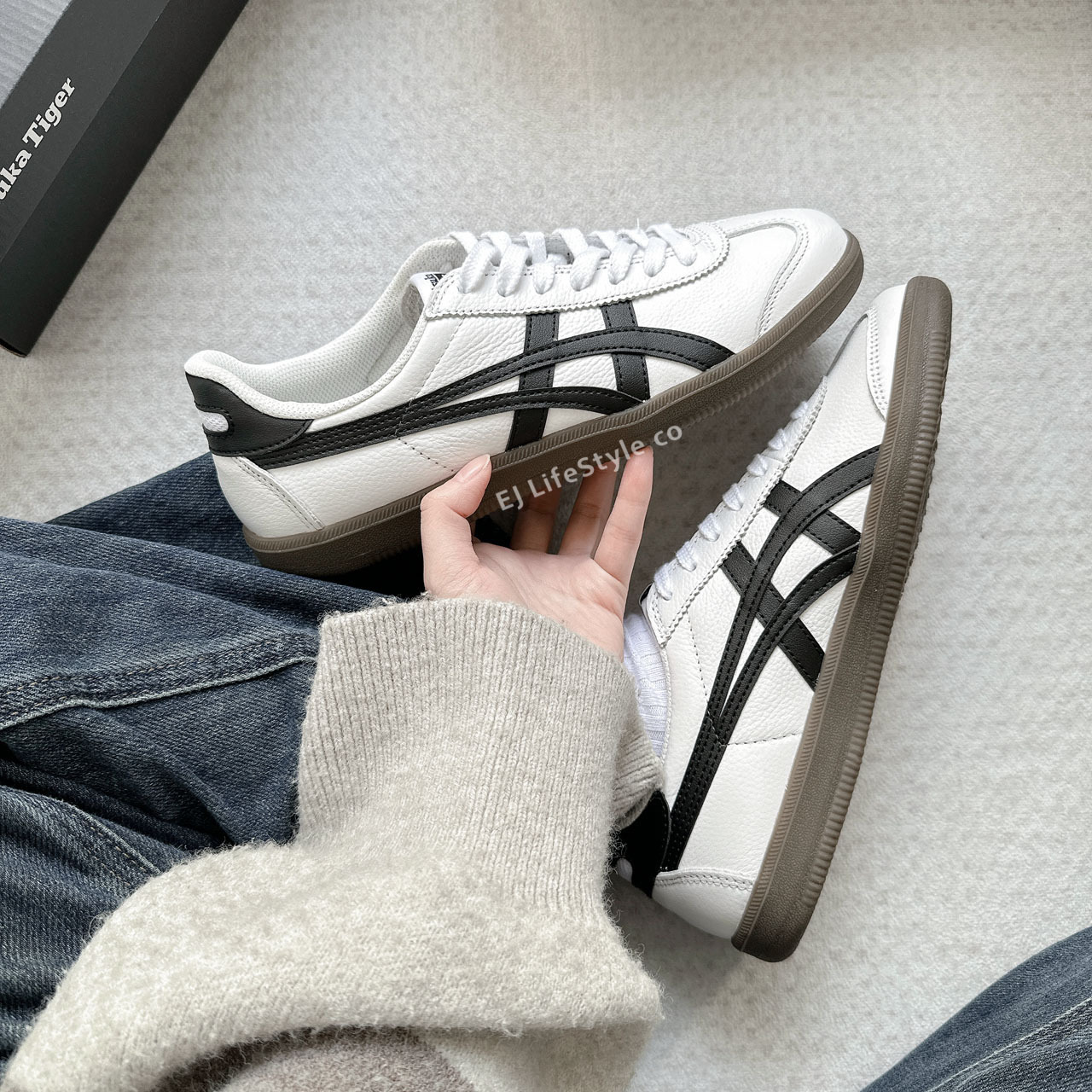 Onitsuka Tiger Tokuten 鬼塚虎 德訓鞋 白黑 白 仿皮革 焦糖底 男女鞋 1183C429-100 / 預購