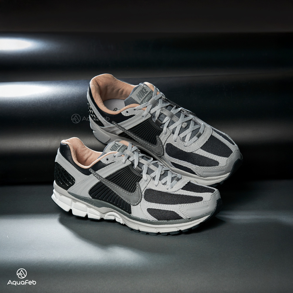Nike Zoom Vomero 5 男 灰黑 皮革 復古 運動 休閒 網布 透氣 休閒鞋 HV5982-001