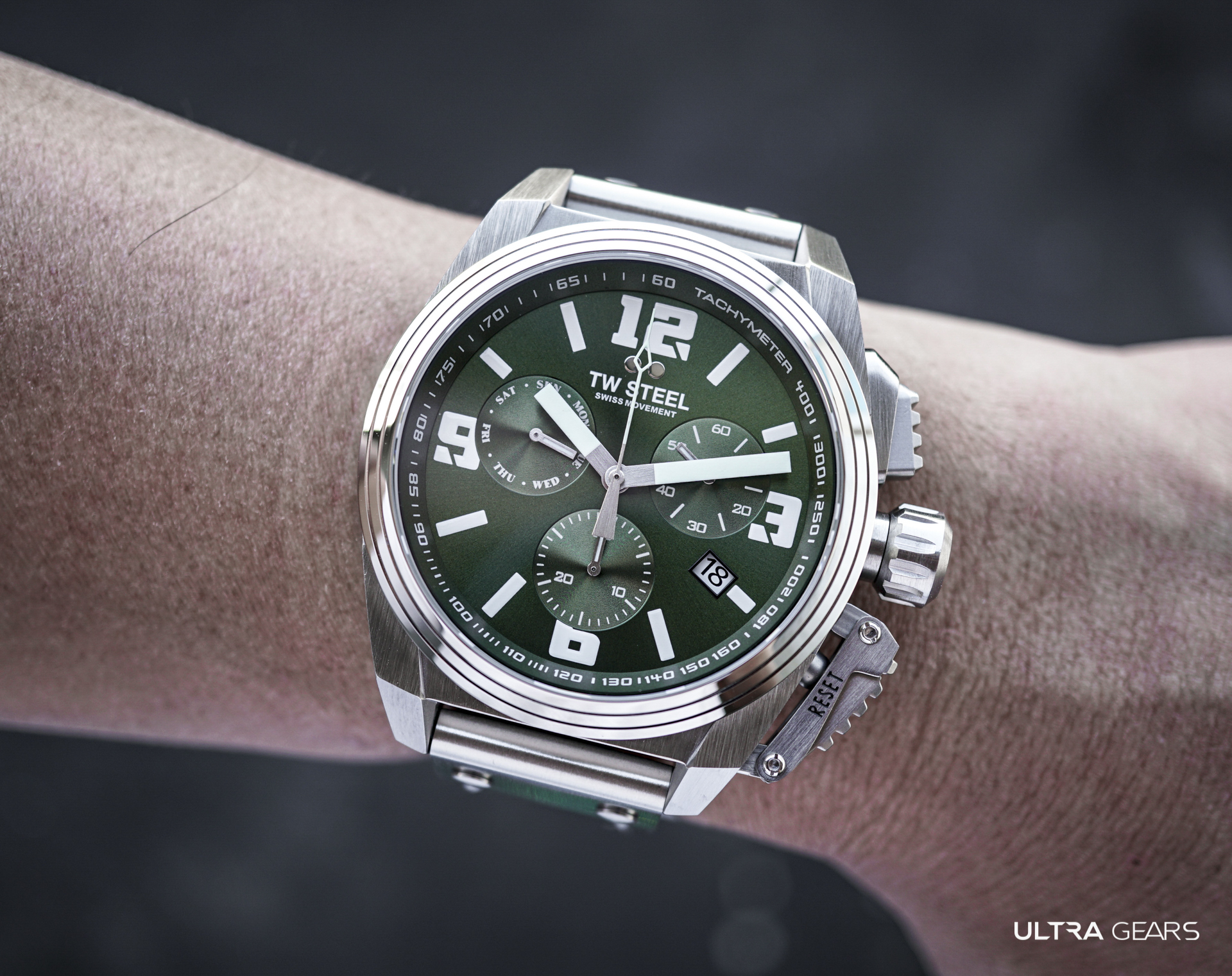 TW Steel SWISS CANTEEN 全鋼綠面計時碼錶 TW1116