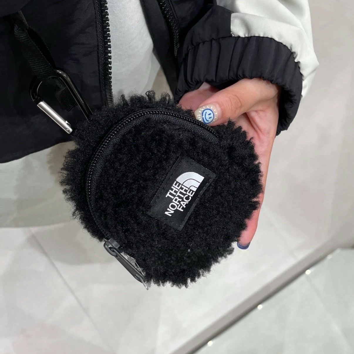 THE NORTH FACE 北臉 單肩斜挎迷你 羊毛 耳機配飾 零錢包 黑色 NG2PM50G