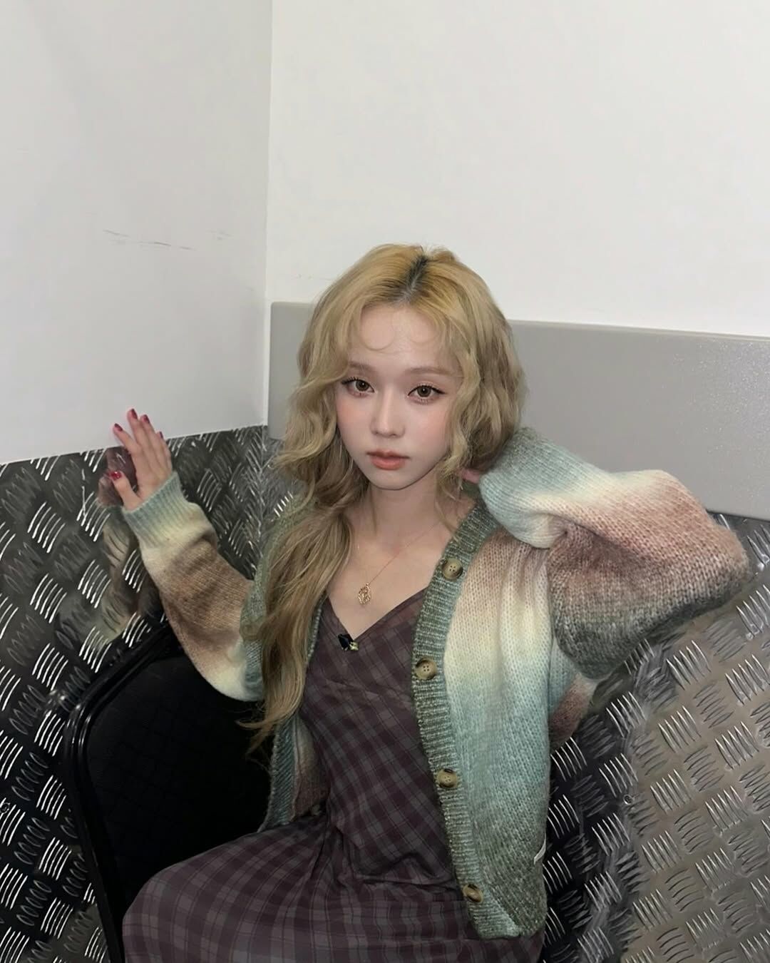 🇰🇷 ZEROPLANET NORA TWO WAY BURTON CARDIGAN 渲染 暈染 2WAY 兩穿 針織衣 針織外套 aespa 金冬天 Winter同款 / 預購