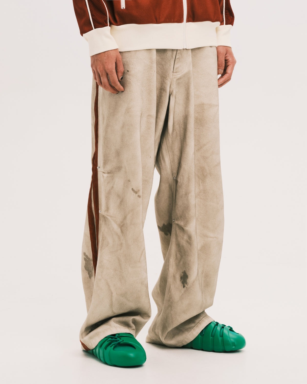 Plateau Side line dirty pants