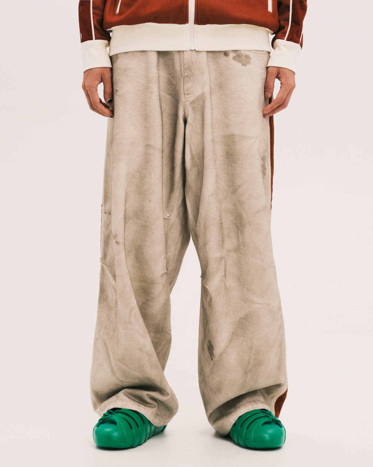 Plateau Side line dirty pants