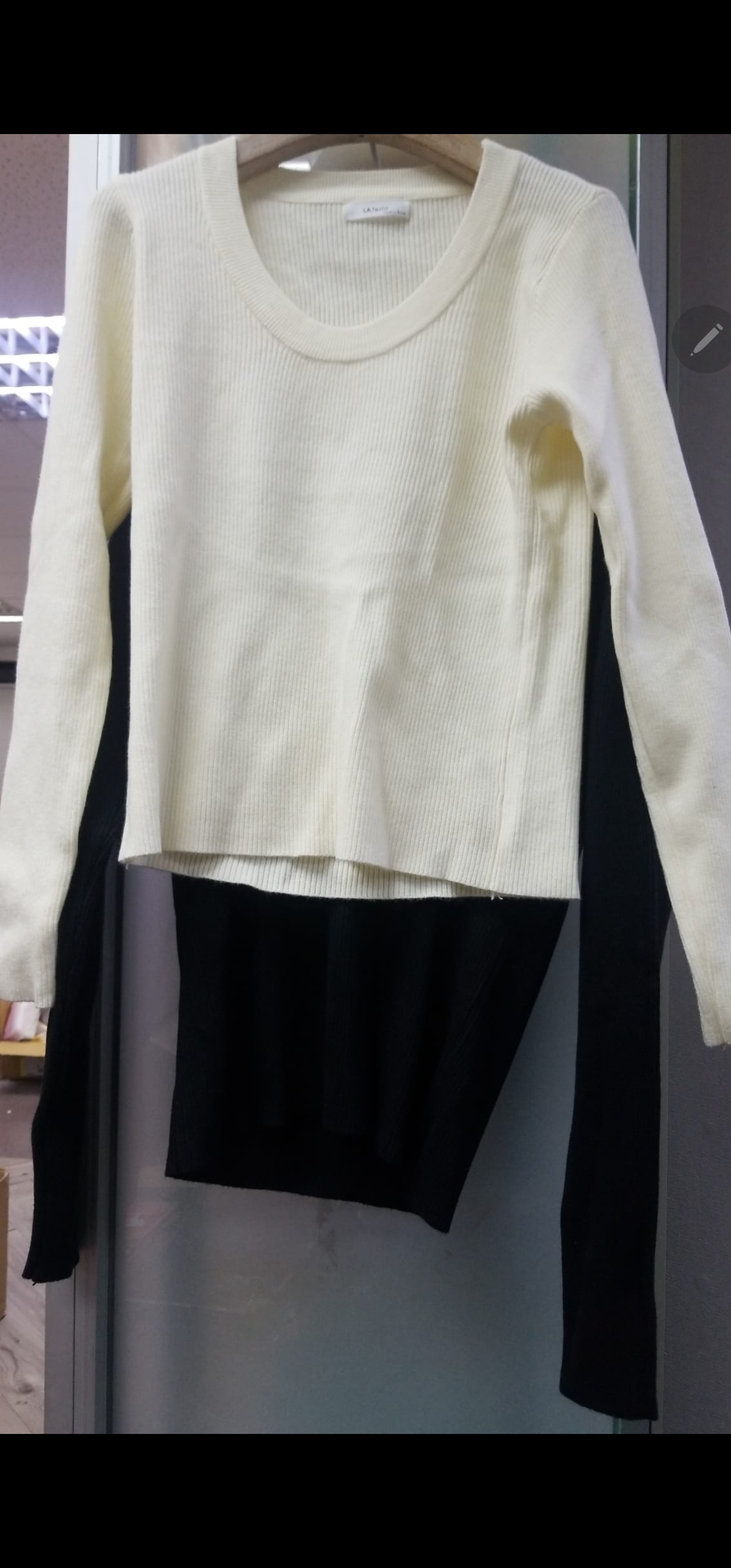 ca20305**  圓領打底