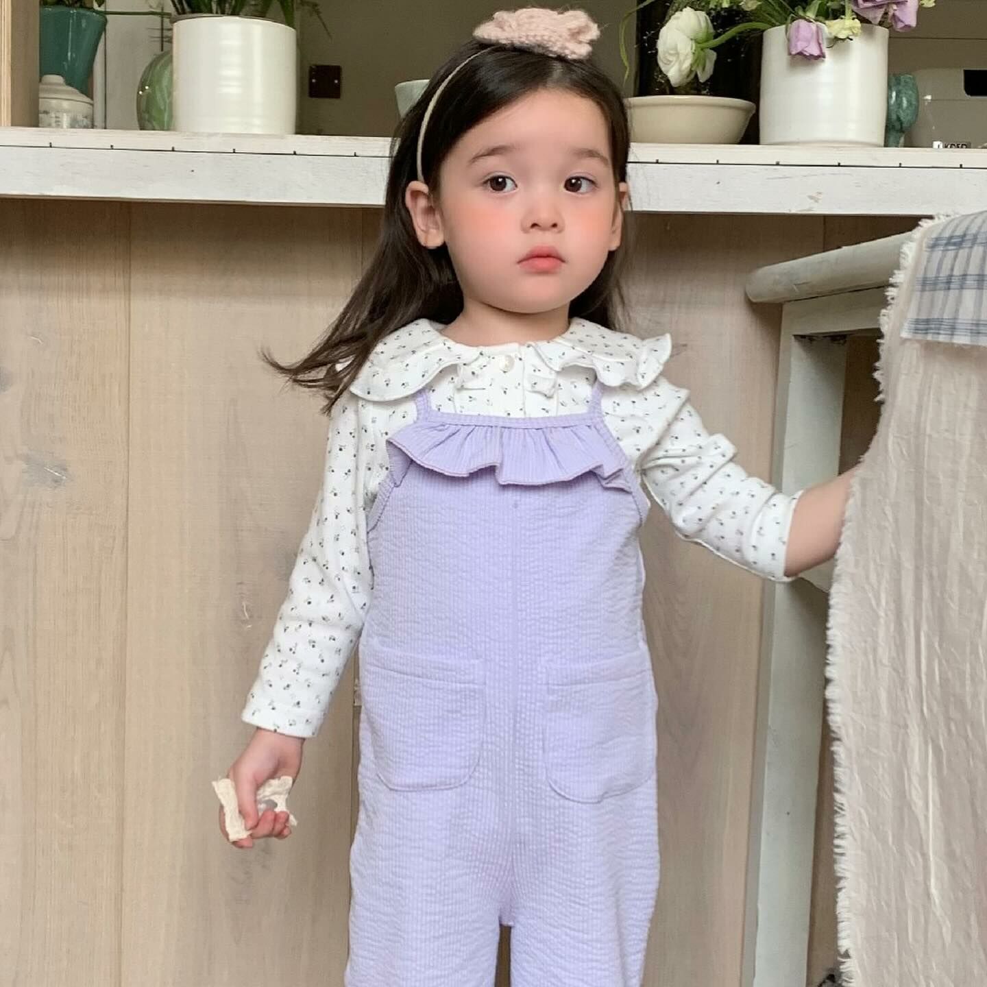 花邊領上衣/小碎花上衣/春季紫花邊吊帶褲