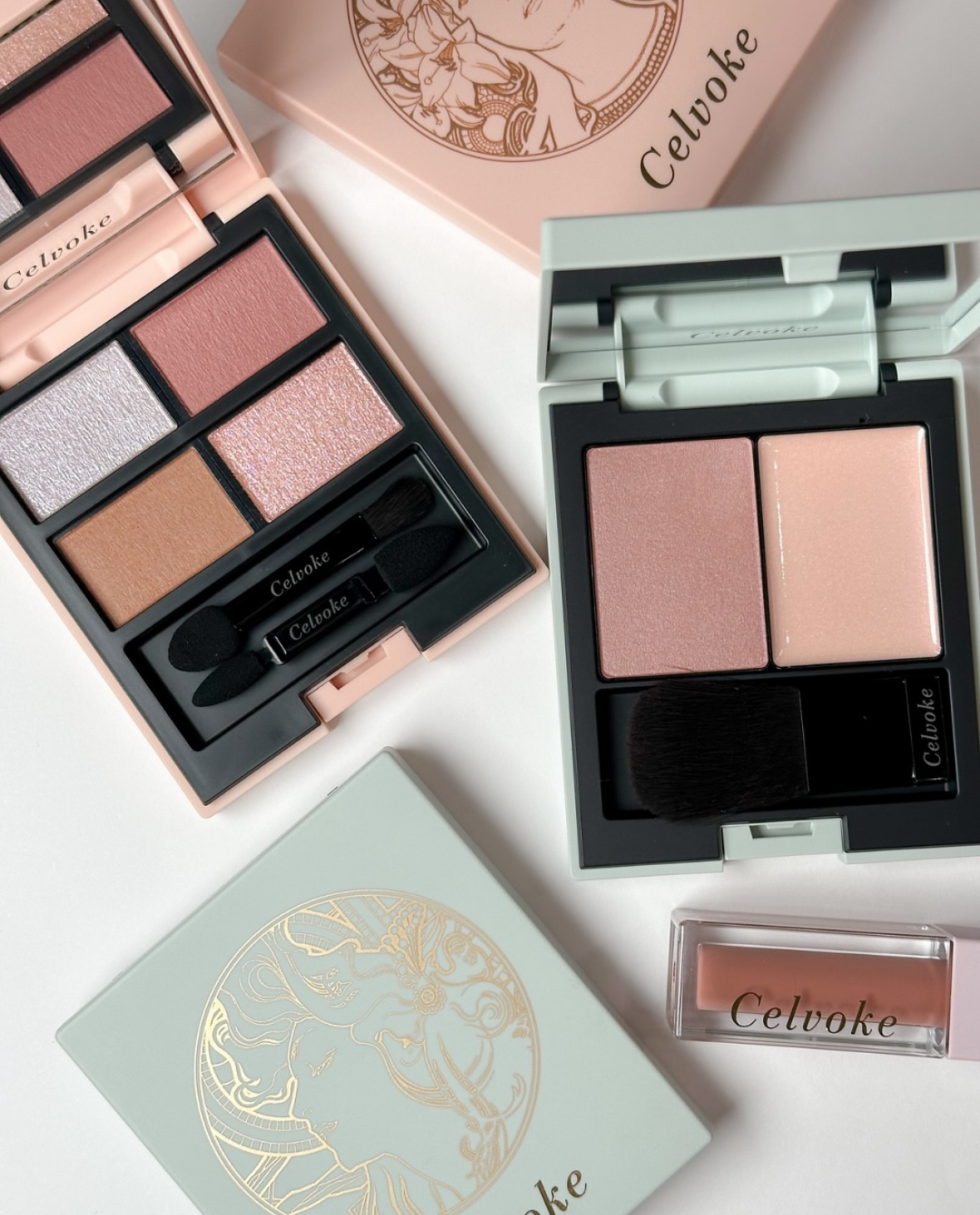 [限定] CELVOKE x MUCHA 薫り立つ女 Collection 2025