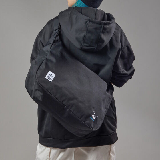 224374 Pbandai 預訂 2025/5月 ラブライブ！サンシャイン!!　KANGOL（カンゴール）　ショルダーバッグ