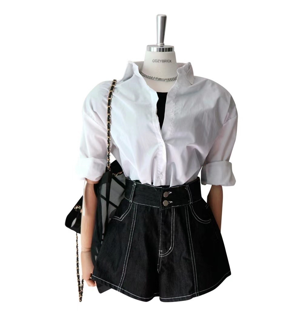 2058兩釦深藍牛仔短褲 S  庫存出清