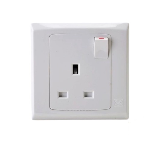 MK S2757 13A 1 位開關插座 白色