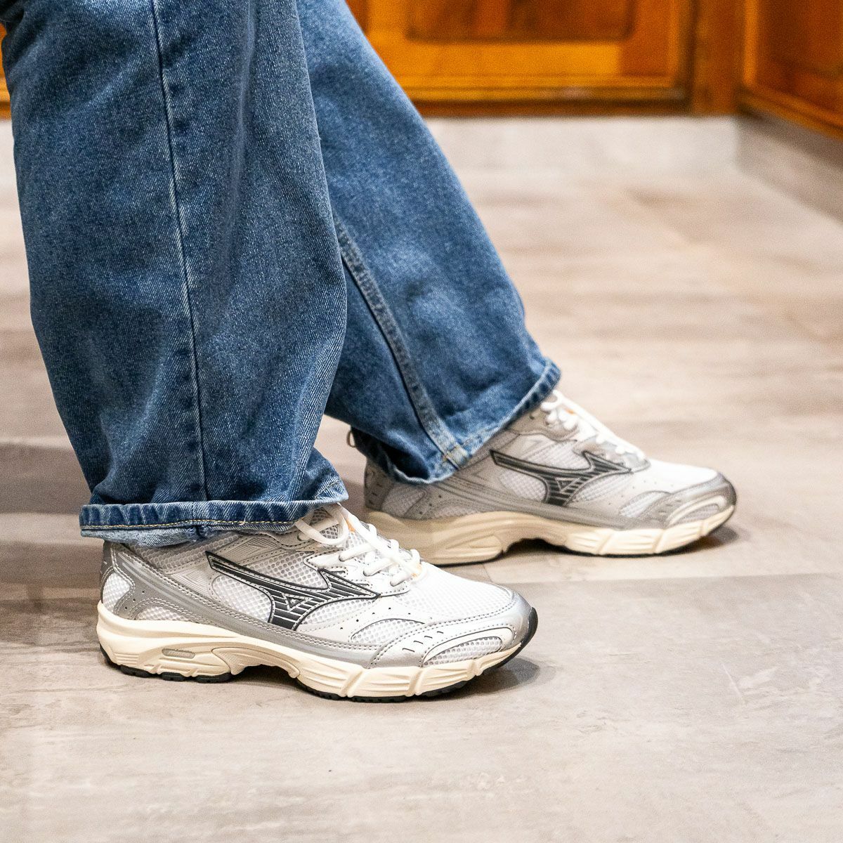 [預訂] MIZUNO MXR | White Iron Gate