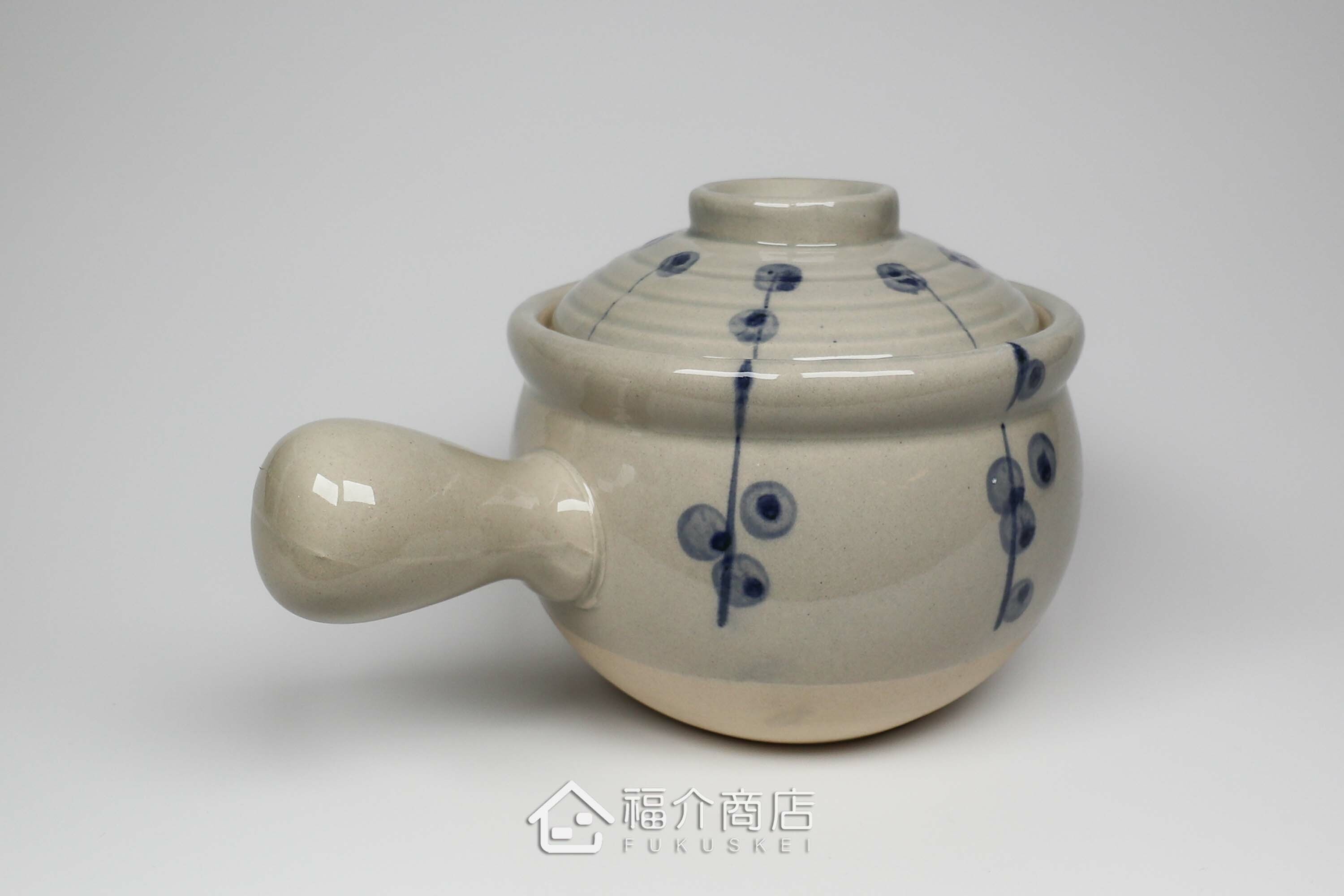 煮火鍋的日本陶鍋