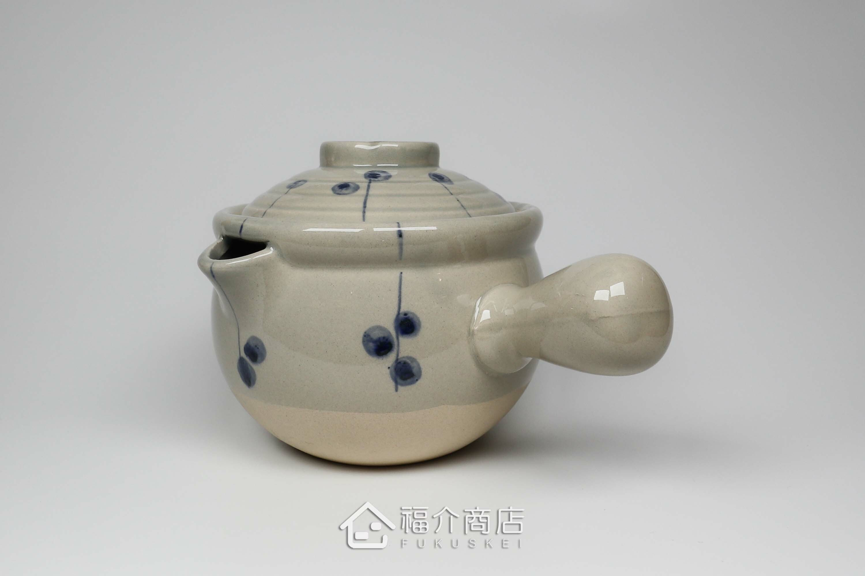 煮火鍋的日本陶鍋