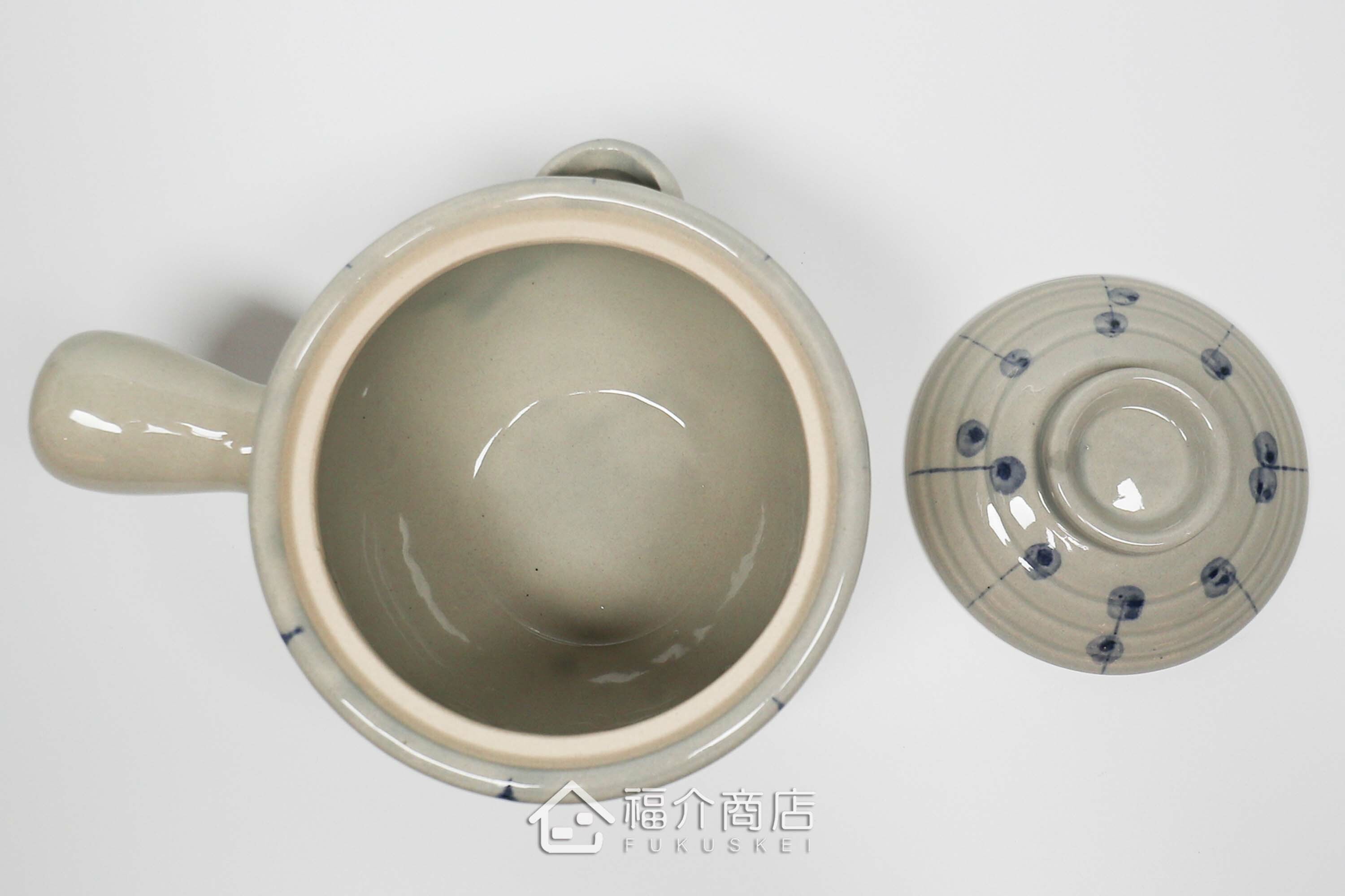 煮火鍋的日本陶鍋