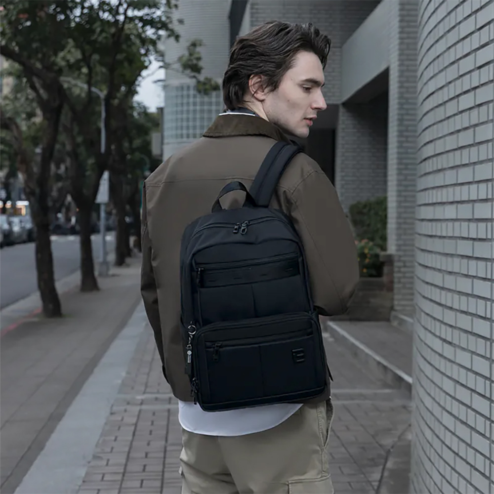 beside u FIELD 後背包 筆電包 防潑水防盜後背包 BAP2307