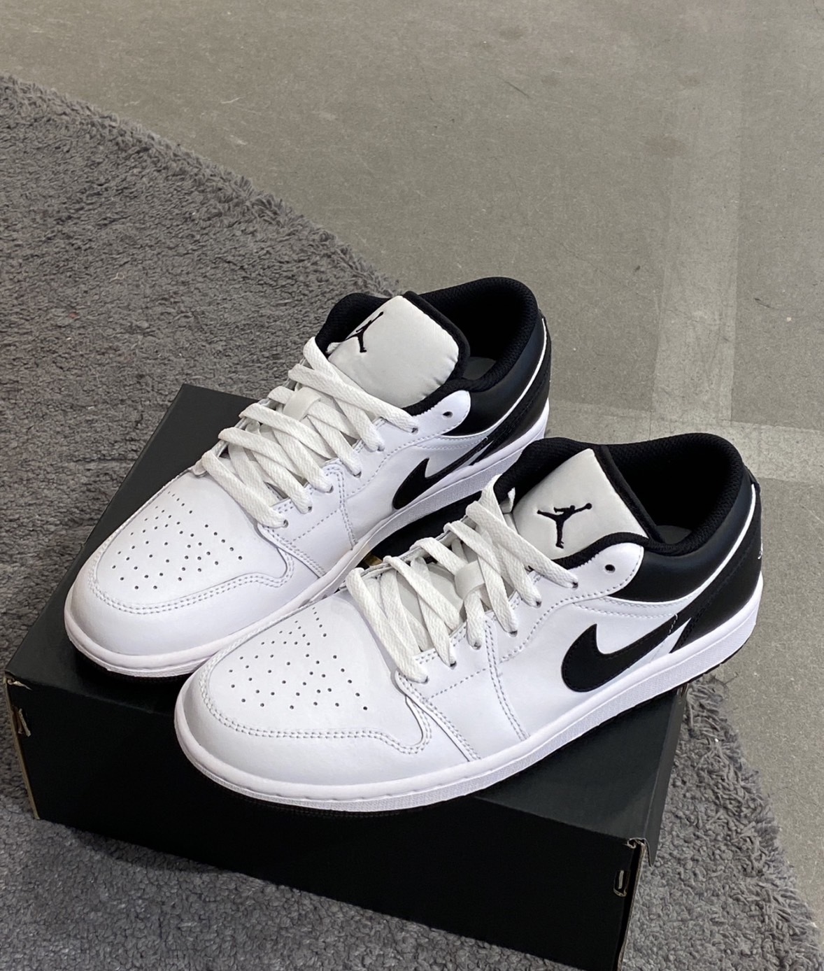 預購 Air Jordan 1 Low White Black 白黑